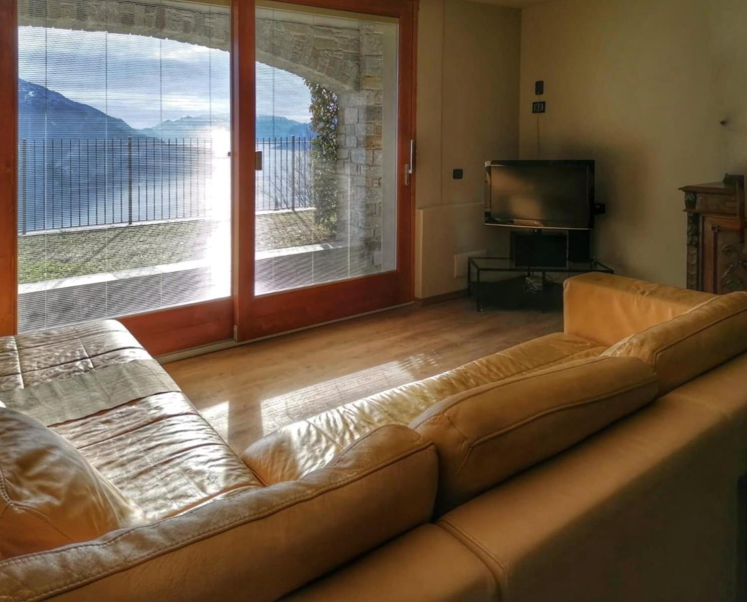 Villa VaLuRi vista magnifica sul Lago di Como Appartamento piano terra view 5