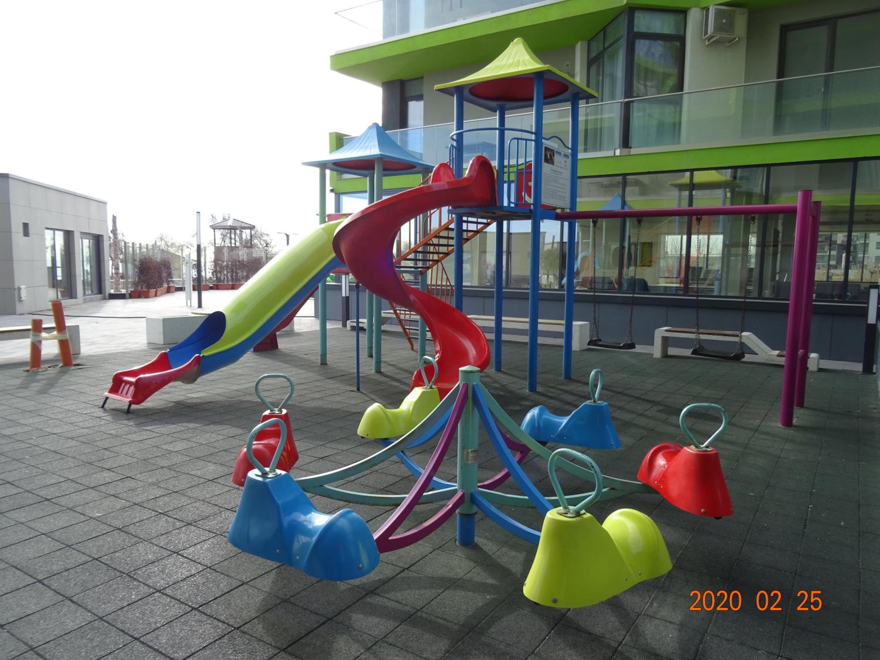 Photo 6
