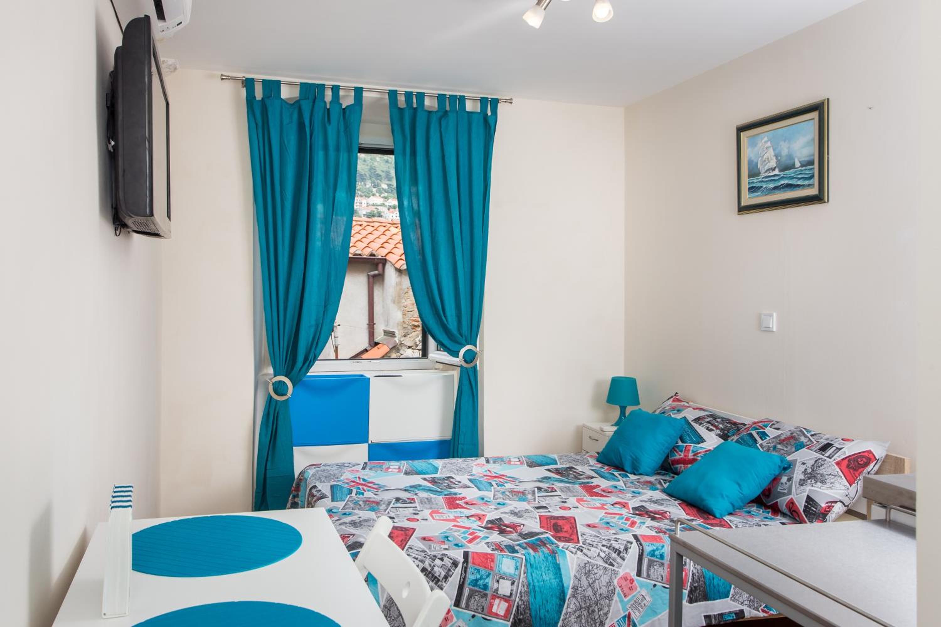 Old Town Princess Apartments