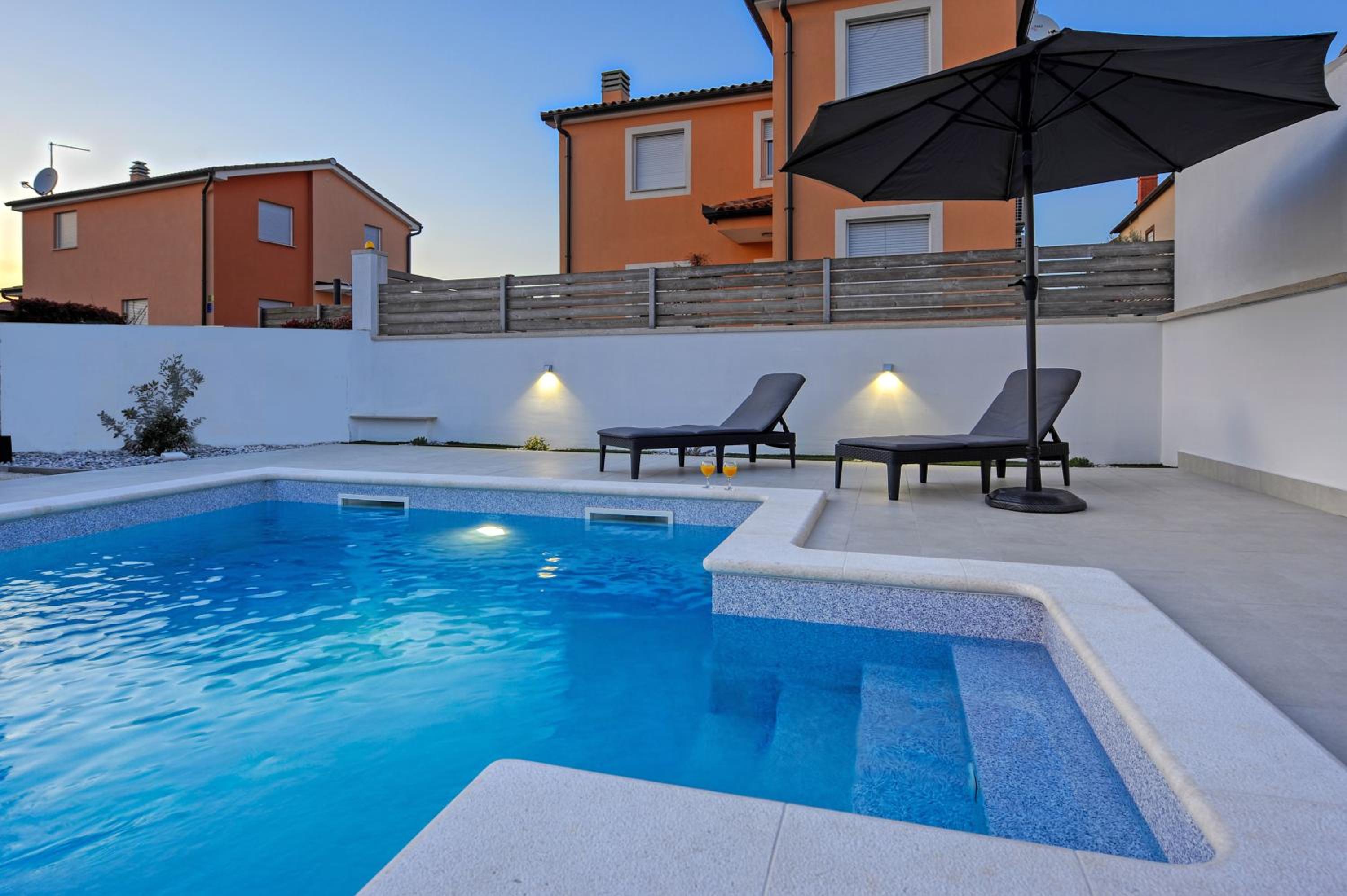 Casa Tara Three-Bedroom Holiday Home view 4