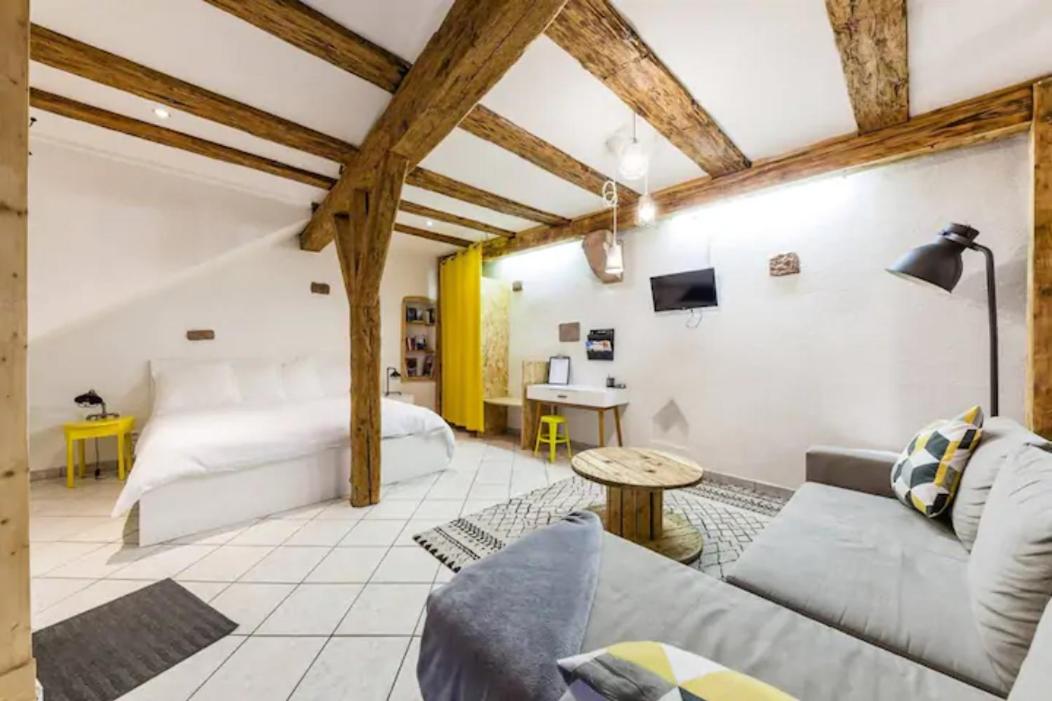 Fun Studio - Lit King Size