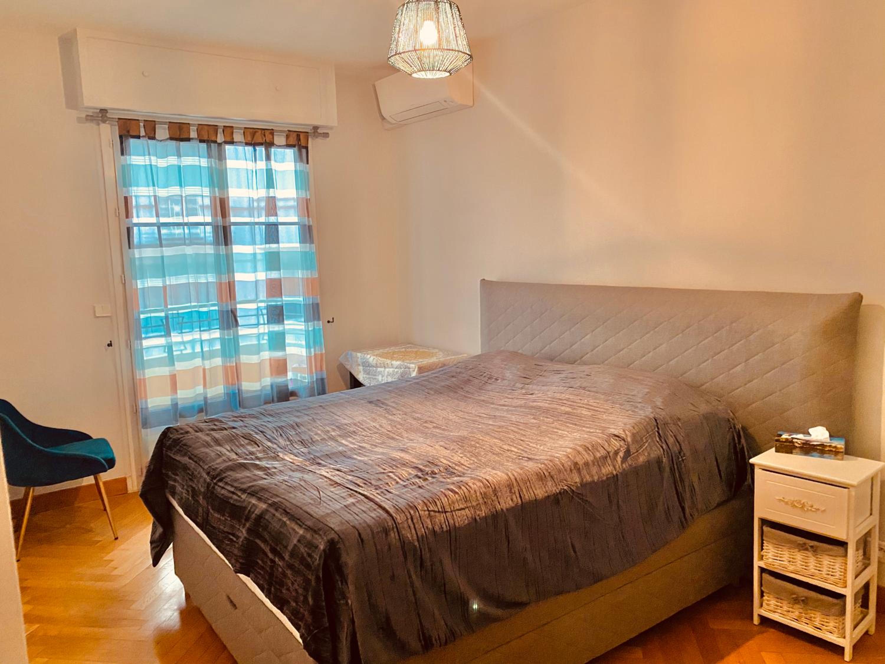 City center cute flat with sea view one bedroom photo 3