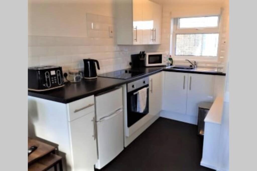 Exceptional Chalet near to Beach, Broads & Gt Yarmouth view 4