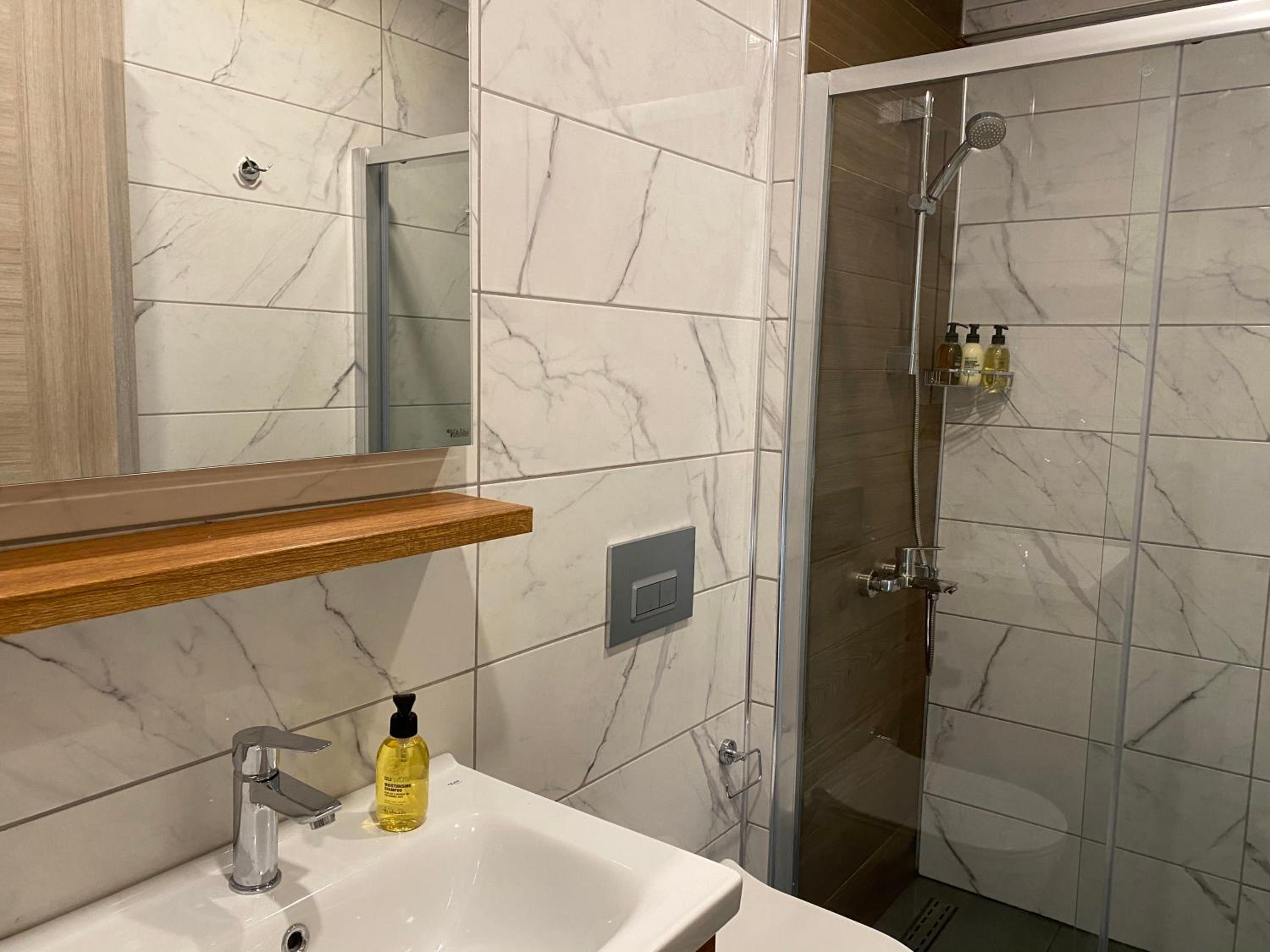 City Suites