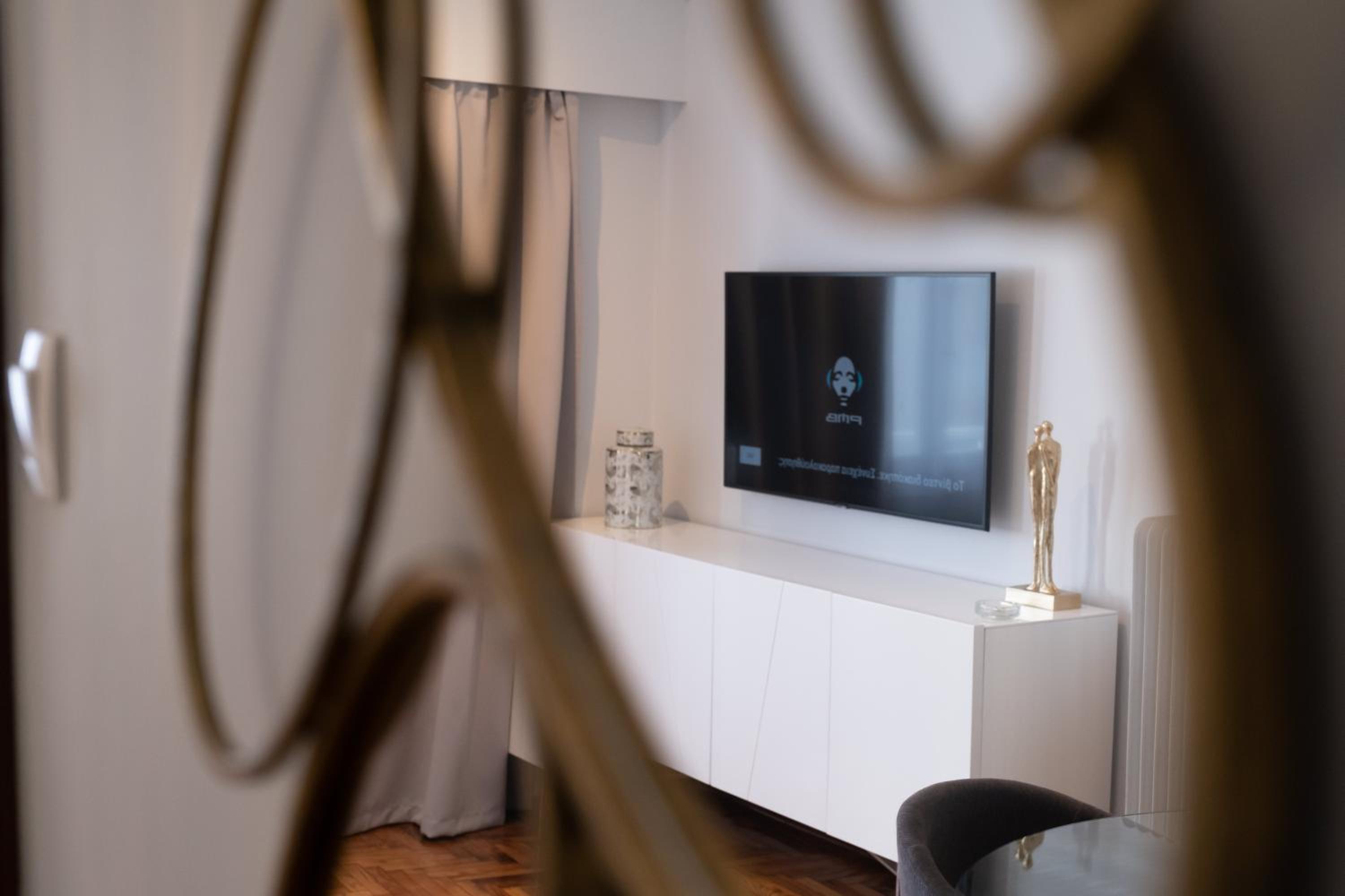 Daphnes Luxury Athens Center Apartment photo 2