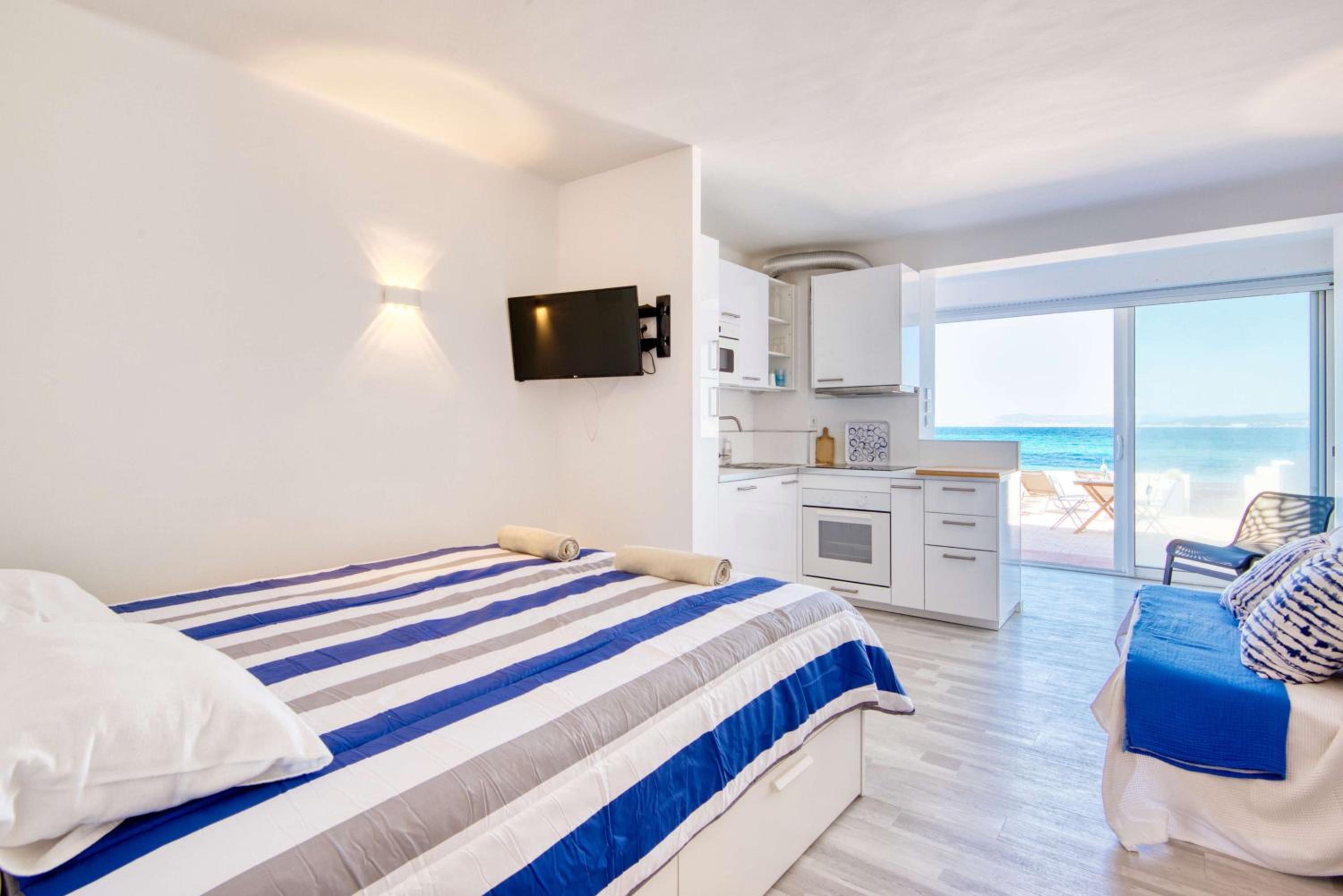 Appartement - Les Pieds Dans L'Eau view 3