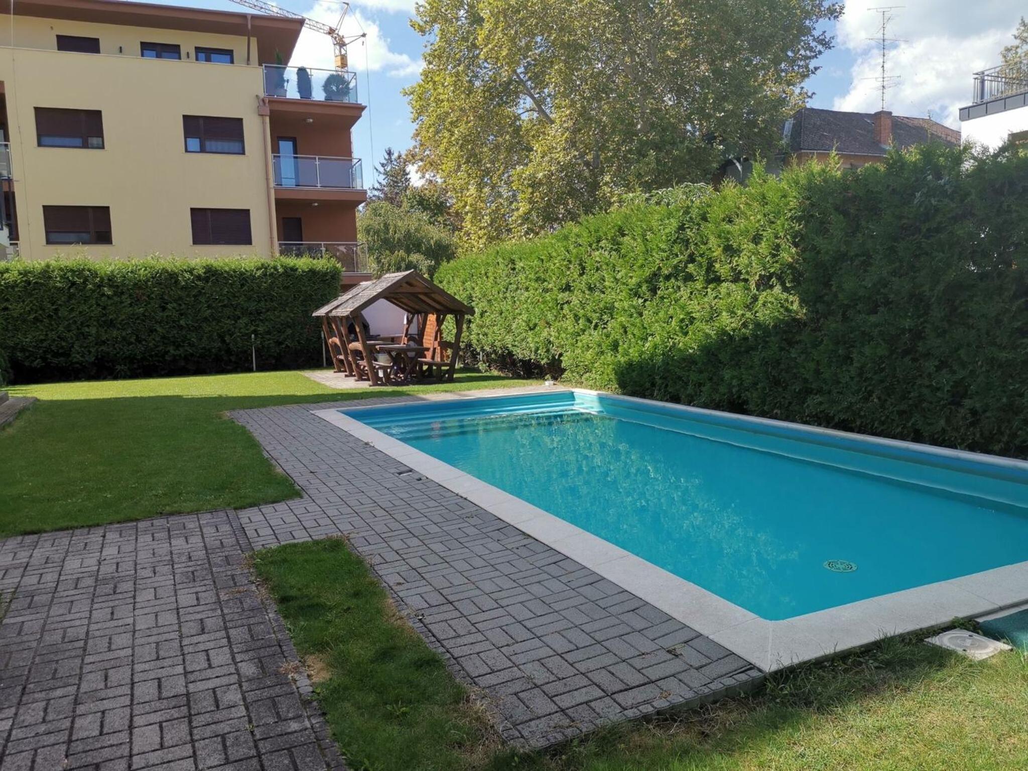 Betti Apartman