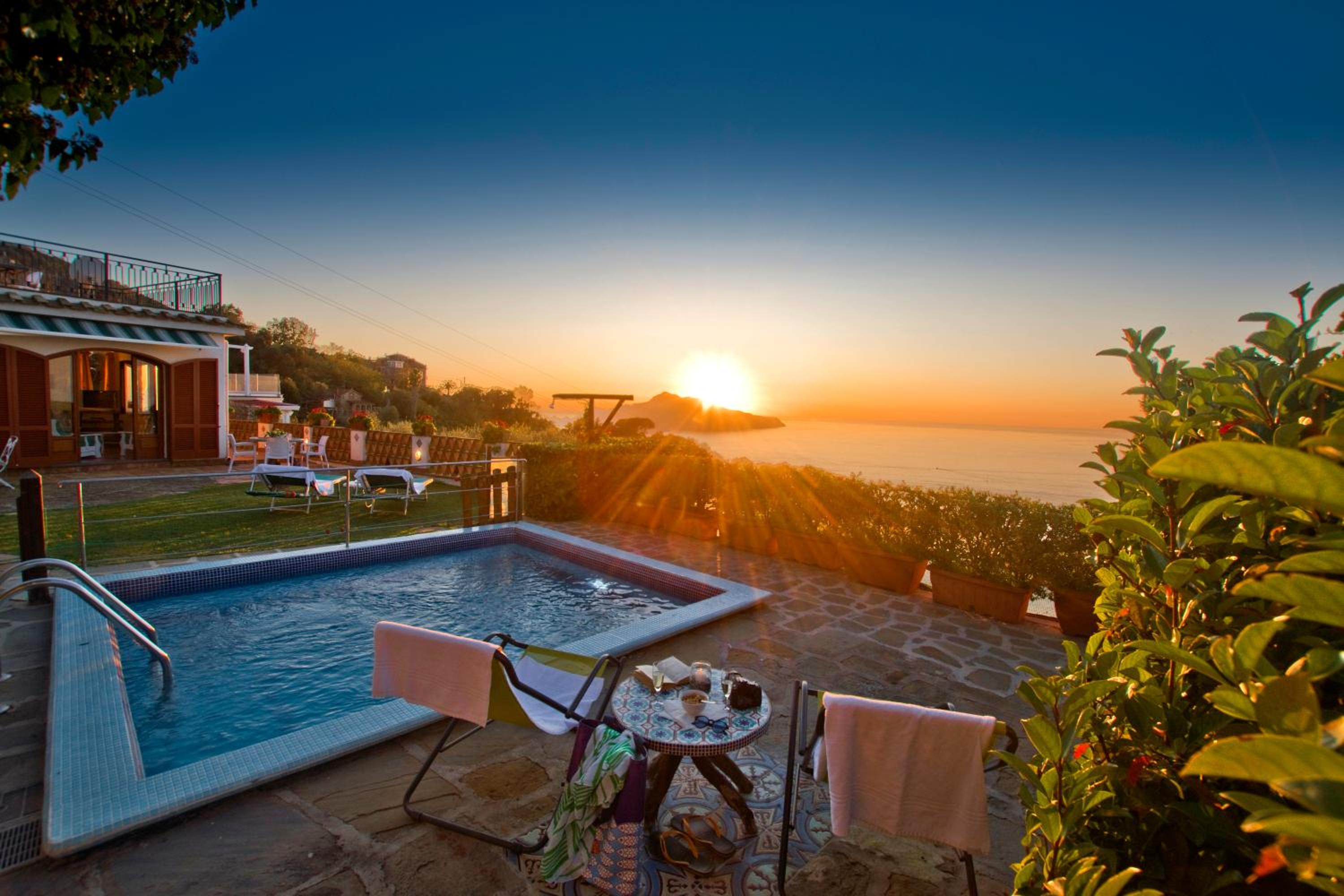 MiraCapri Villa