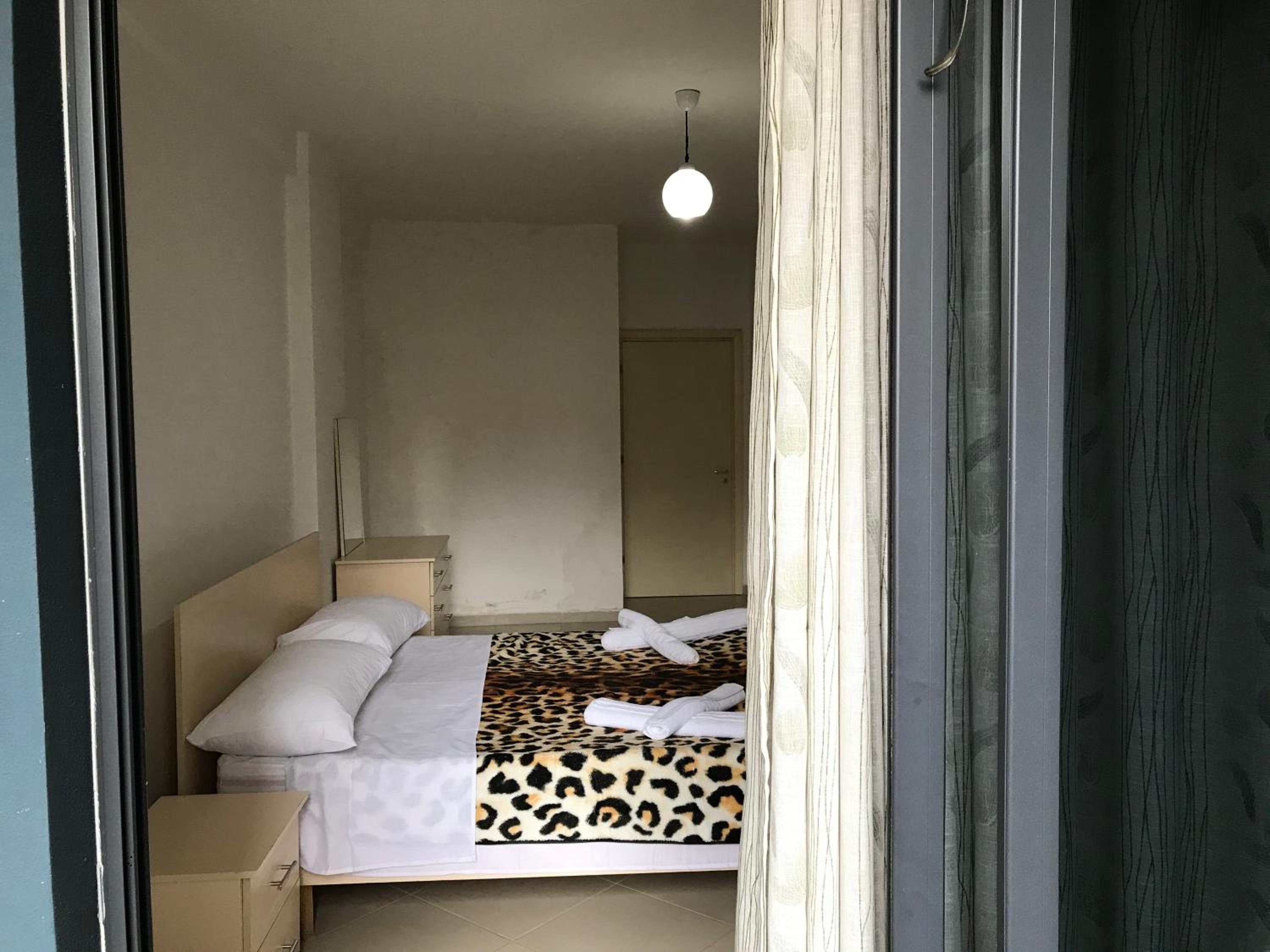 Home Sweet Home 1 - Guest House