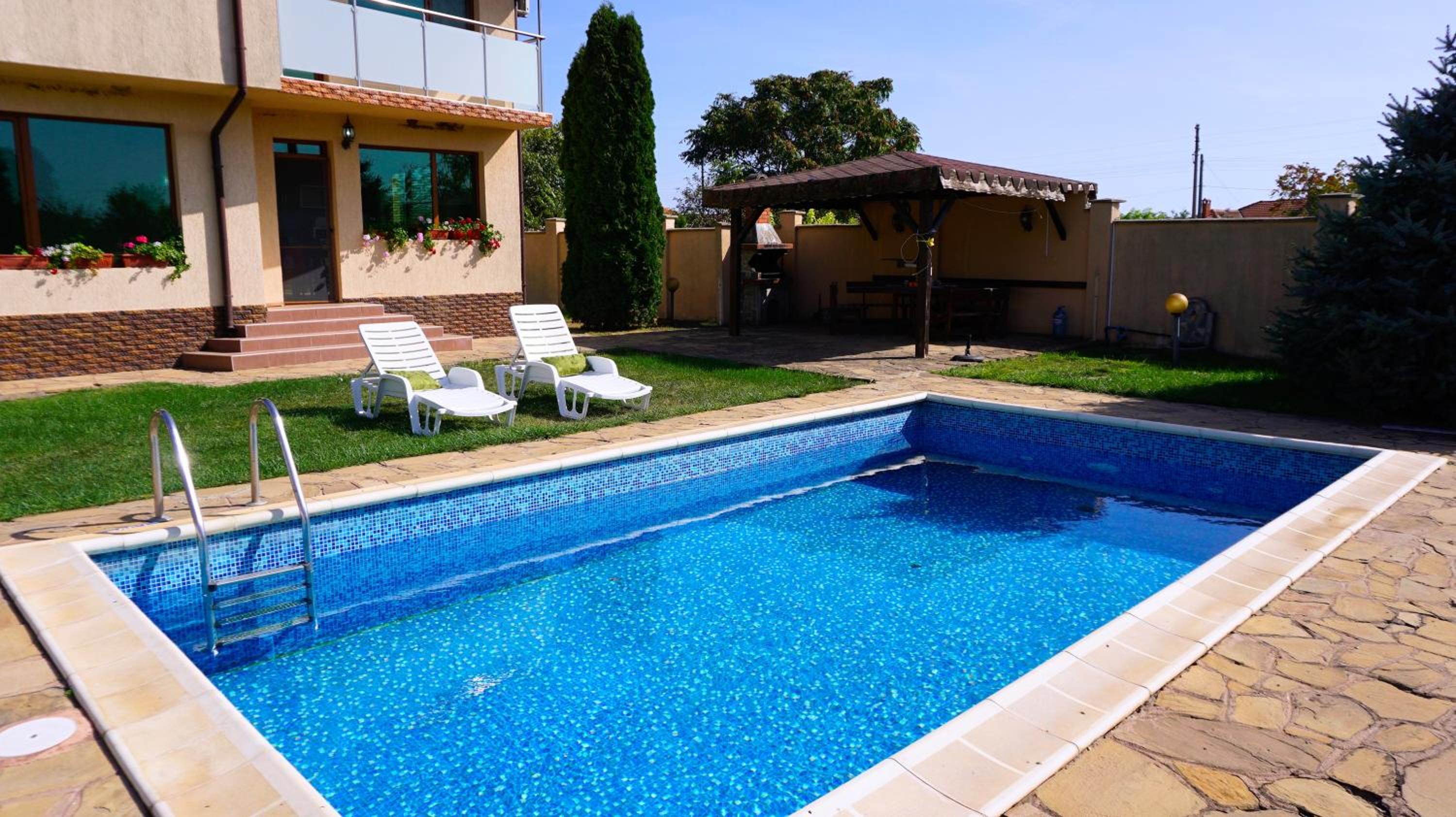 Villa Vania