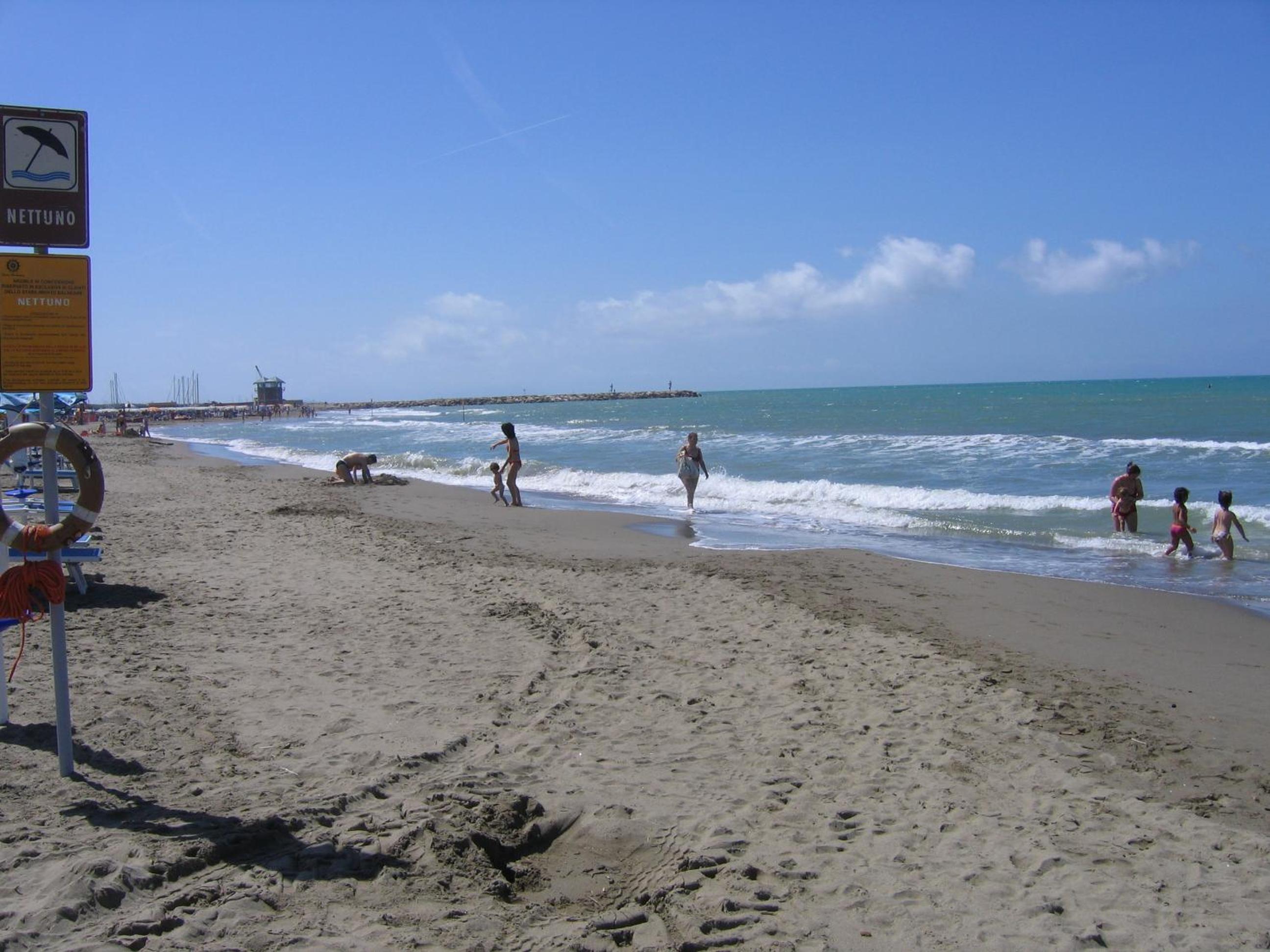 Mermaid Cristina view 3