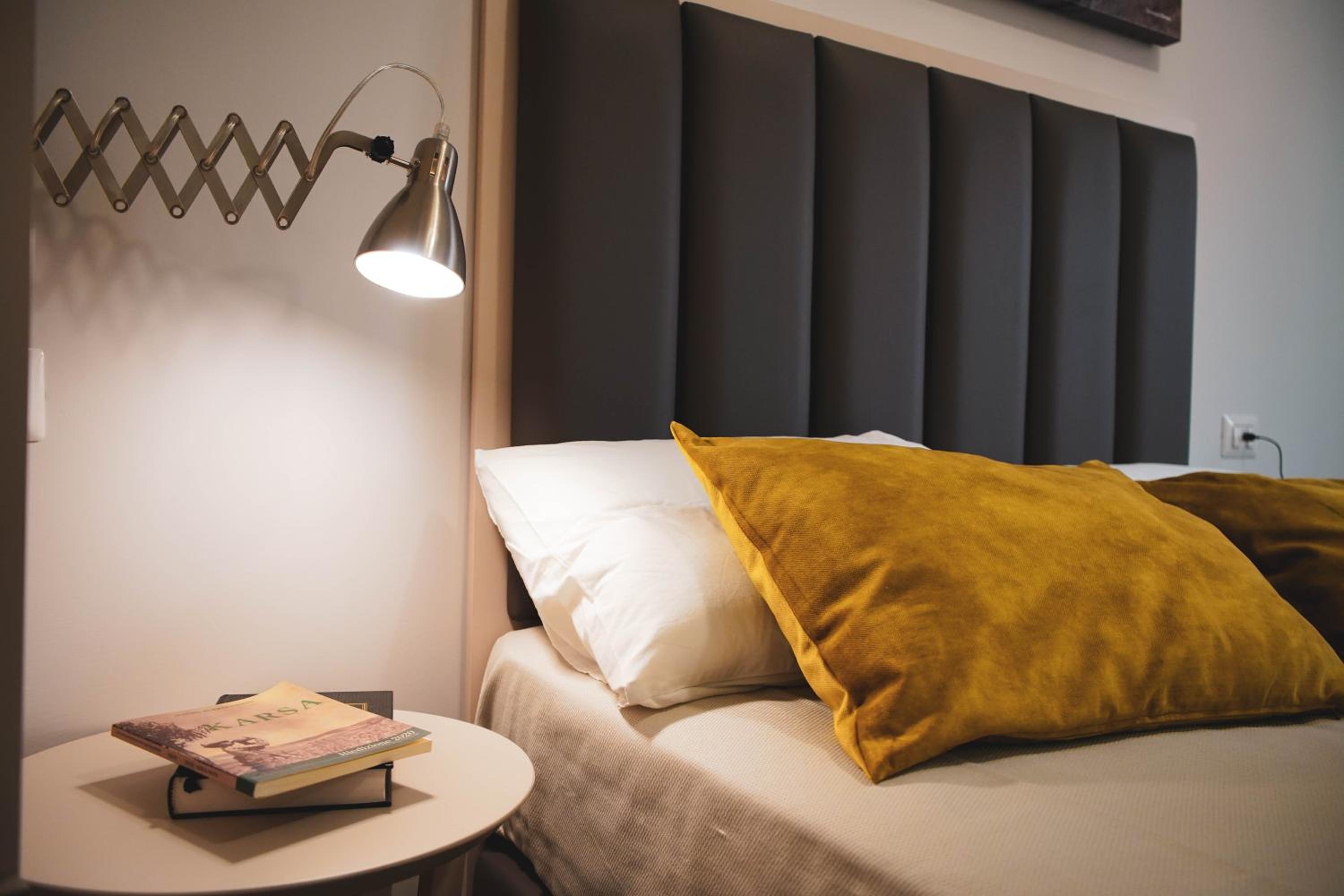 YEASY smart rooms Cefalù view 3
