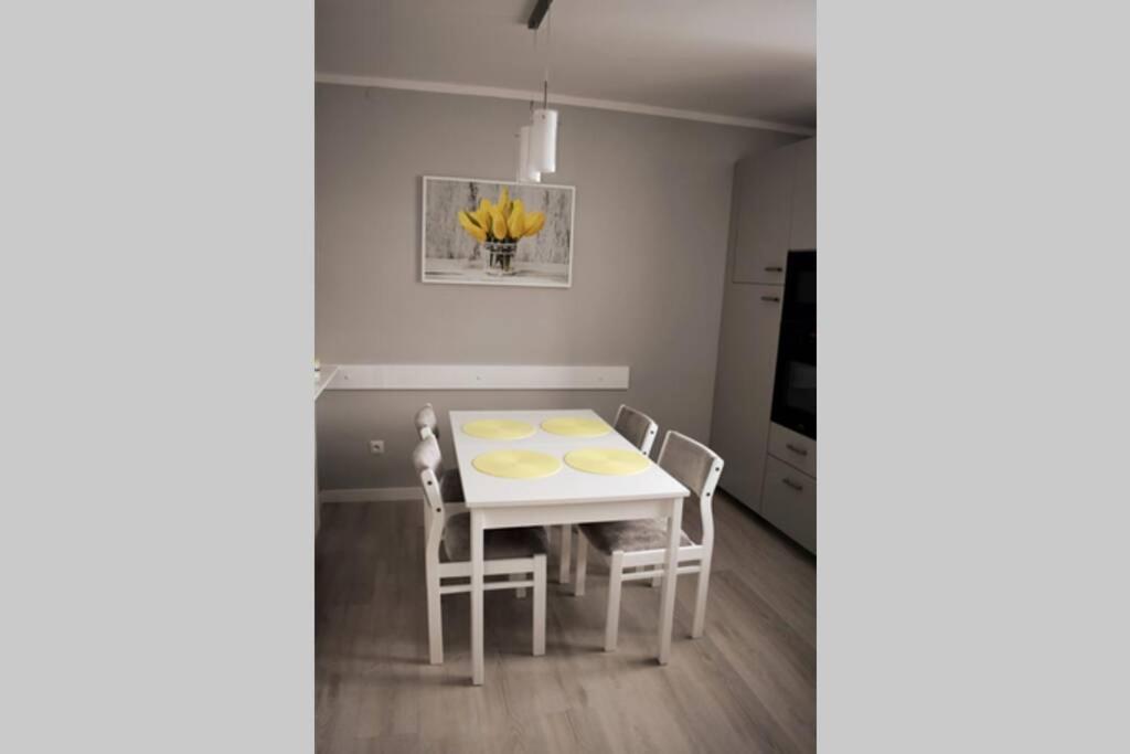 Modern apartment in Tarnow view 4