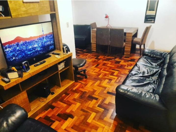 Apartamento Jardim Botânico 3 quartos 3 vagas para carro