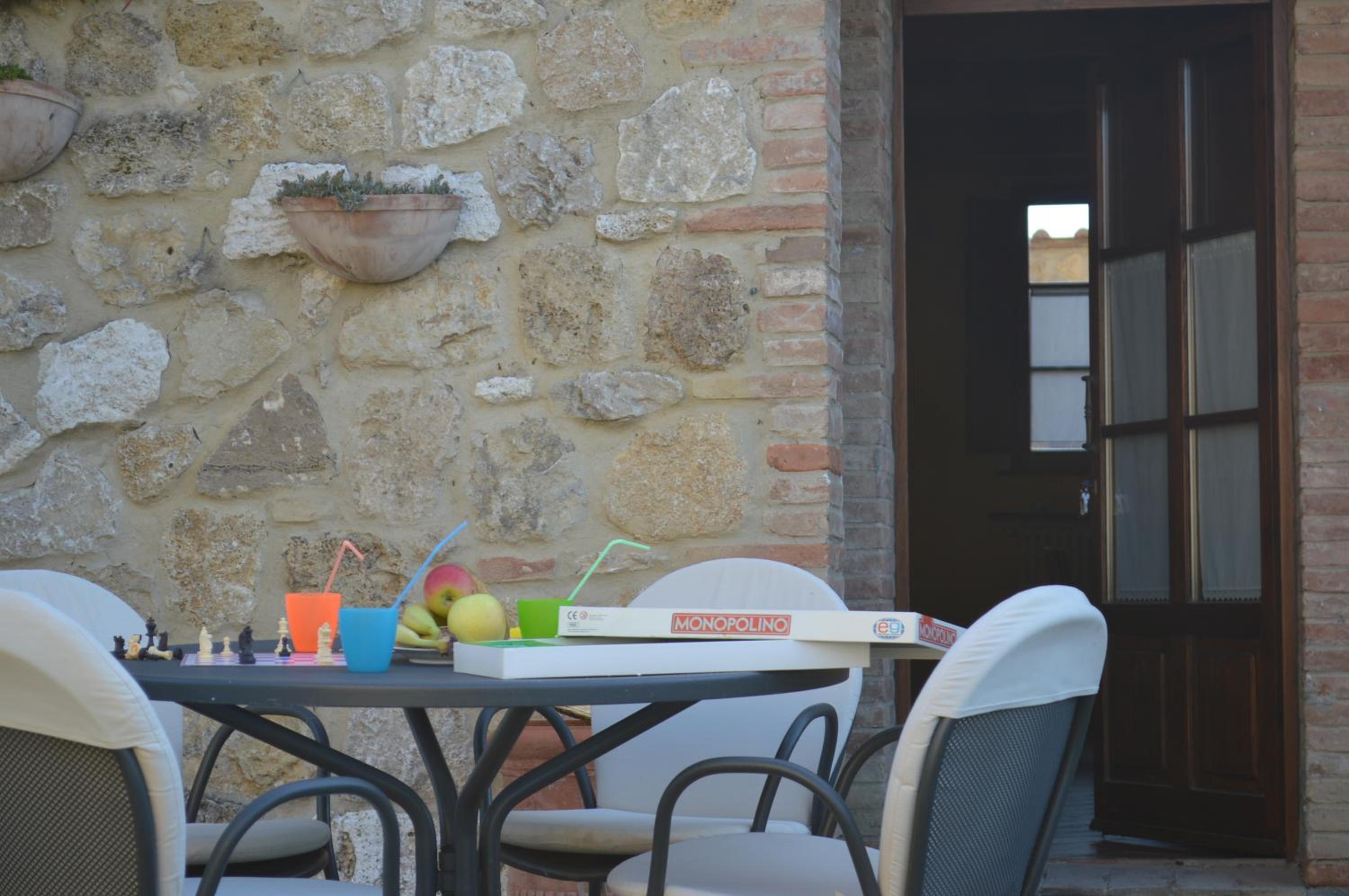 Monaci Apartments