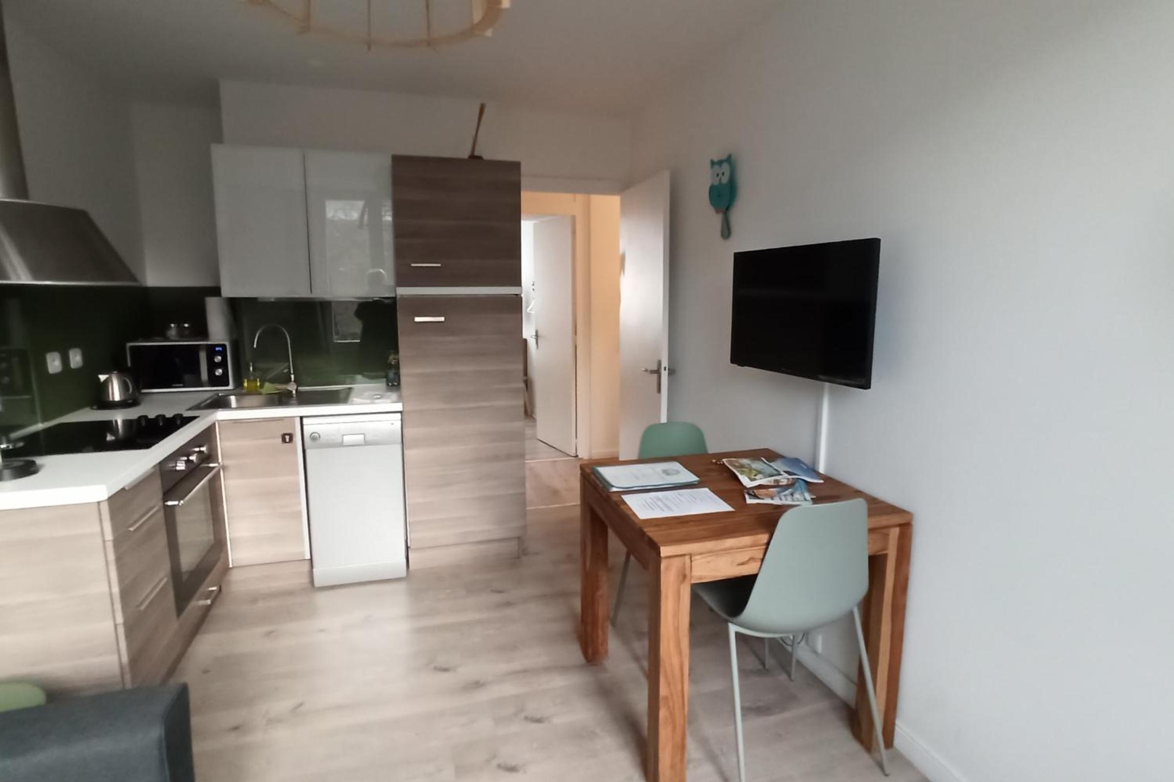 Modern Studio 10 Minutes From The Beach view 2