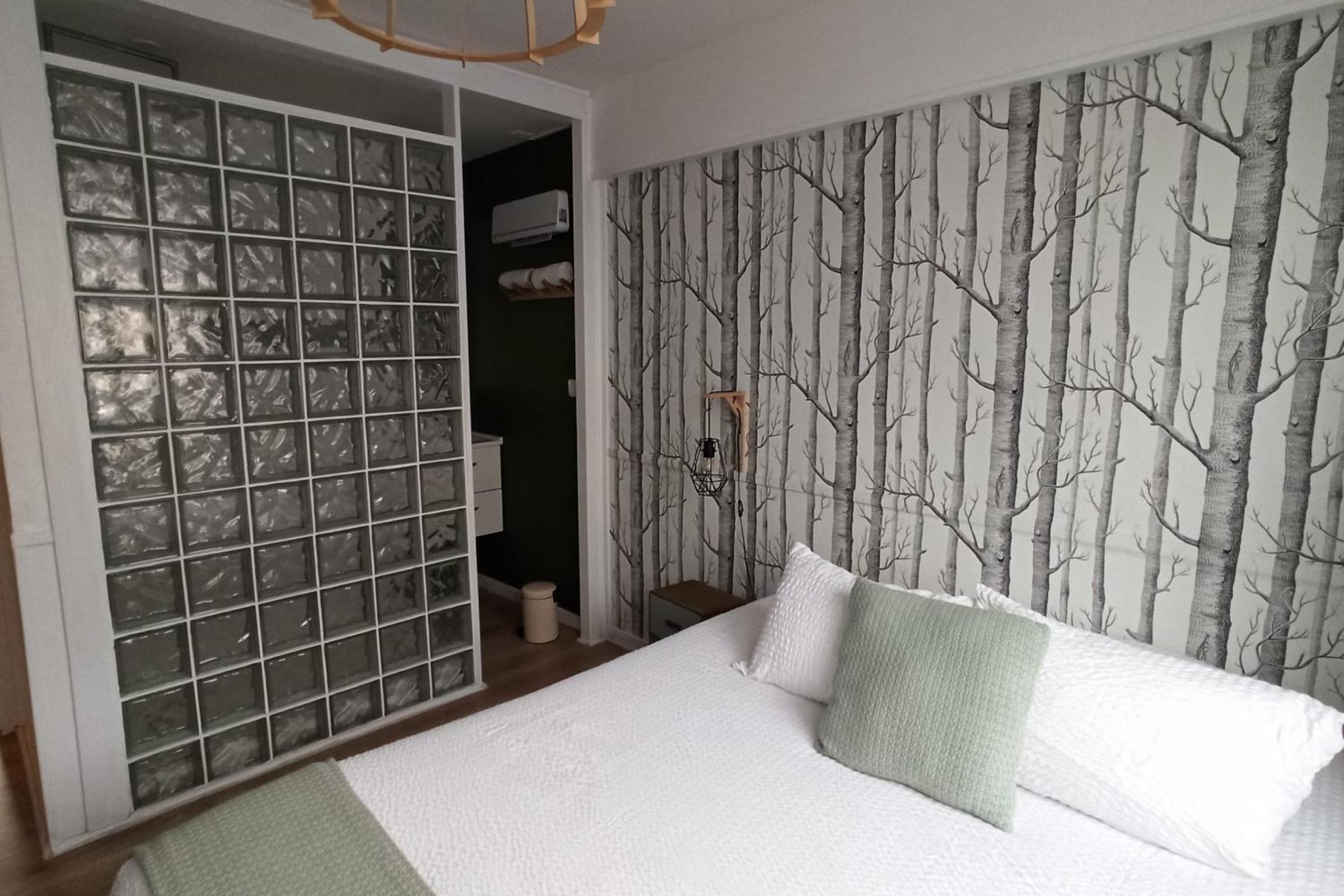 Modern Studio 10 Minutes From The Beach view 5