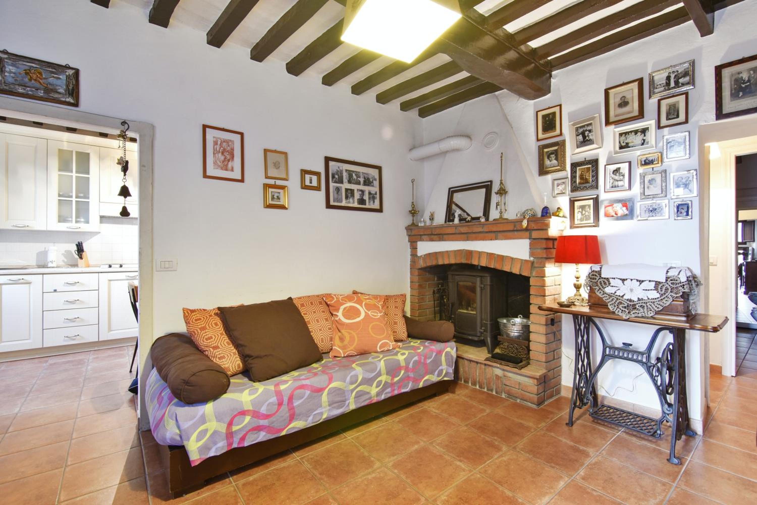 Charming Apartment in Roccastrada 50 sqm photo 3