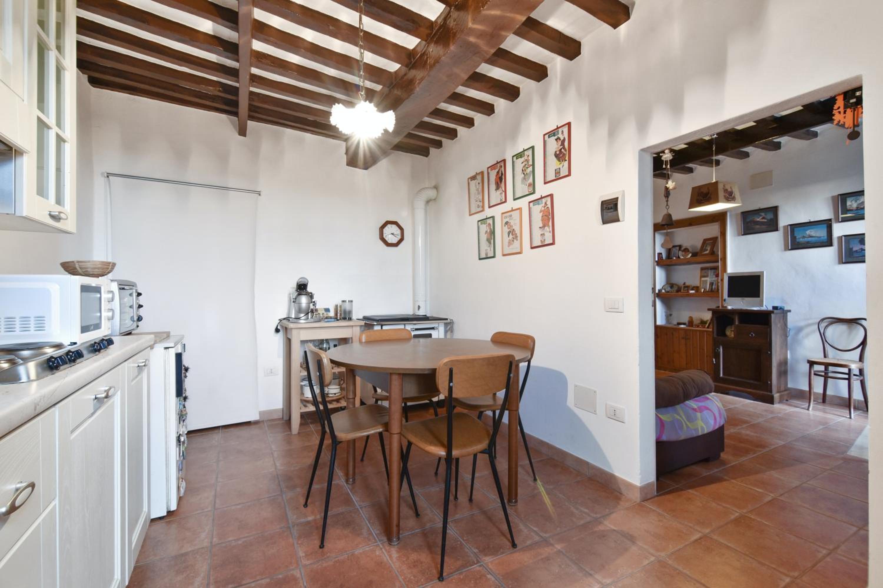 Charming Apartment in Roccastrada 50 sqm photo 5