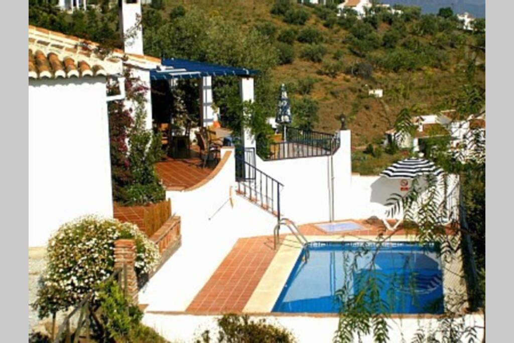 Hotel Finca A Coruna - Image 1