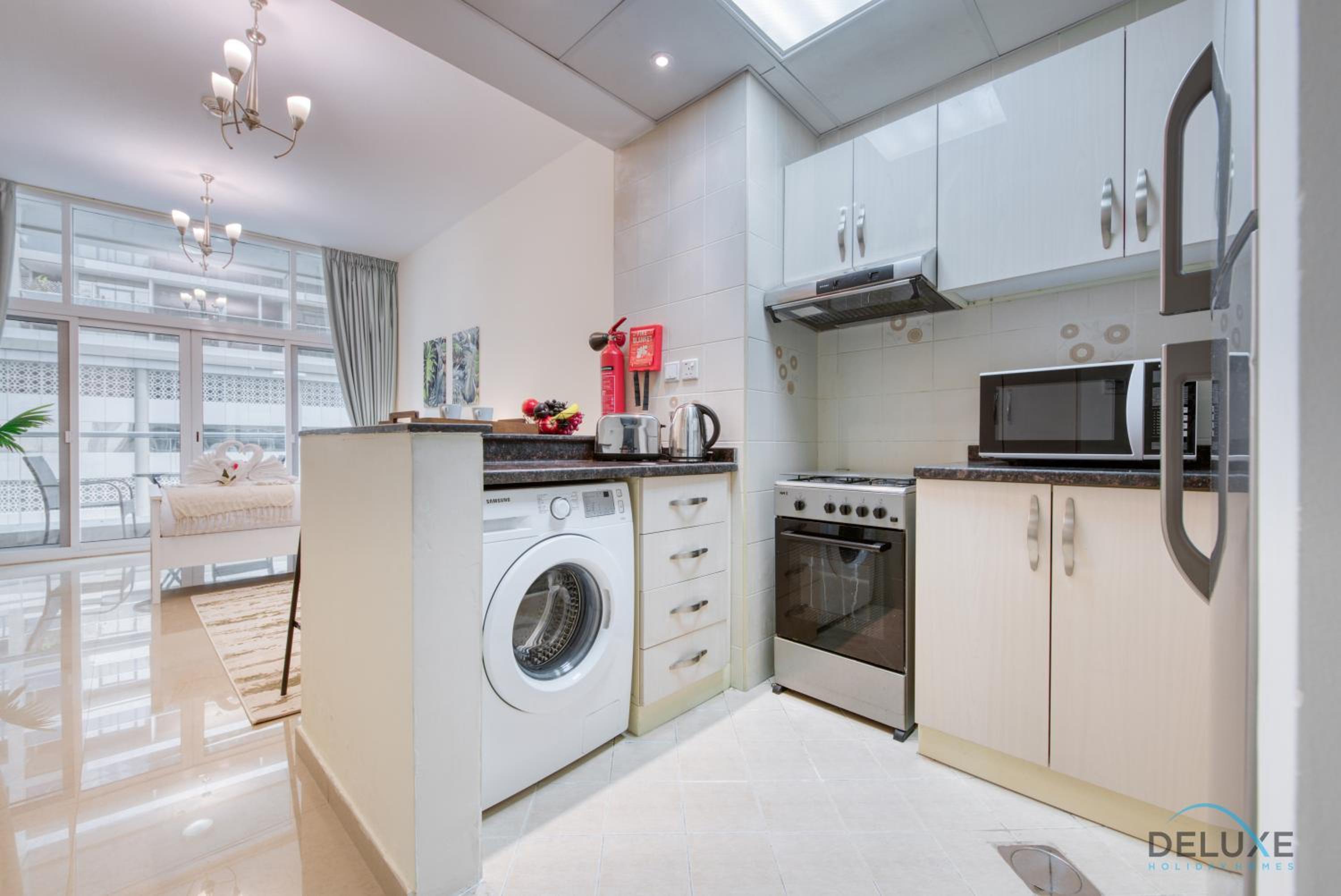 Gentle Studio in Uniestate Sports Tower Dubai Sports City by Deluxe Holiday Homes