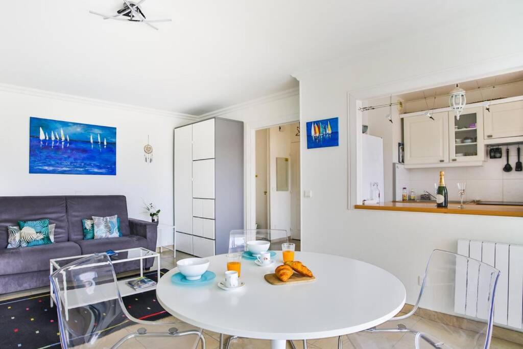 Bright One BDRM Apartment A/C-Swimming Pool/Congress by Olidesi view 3