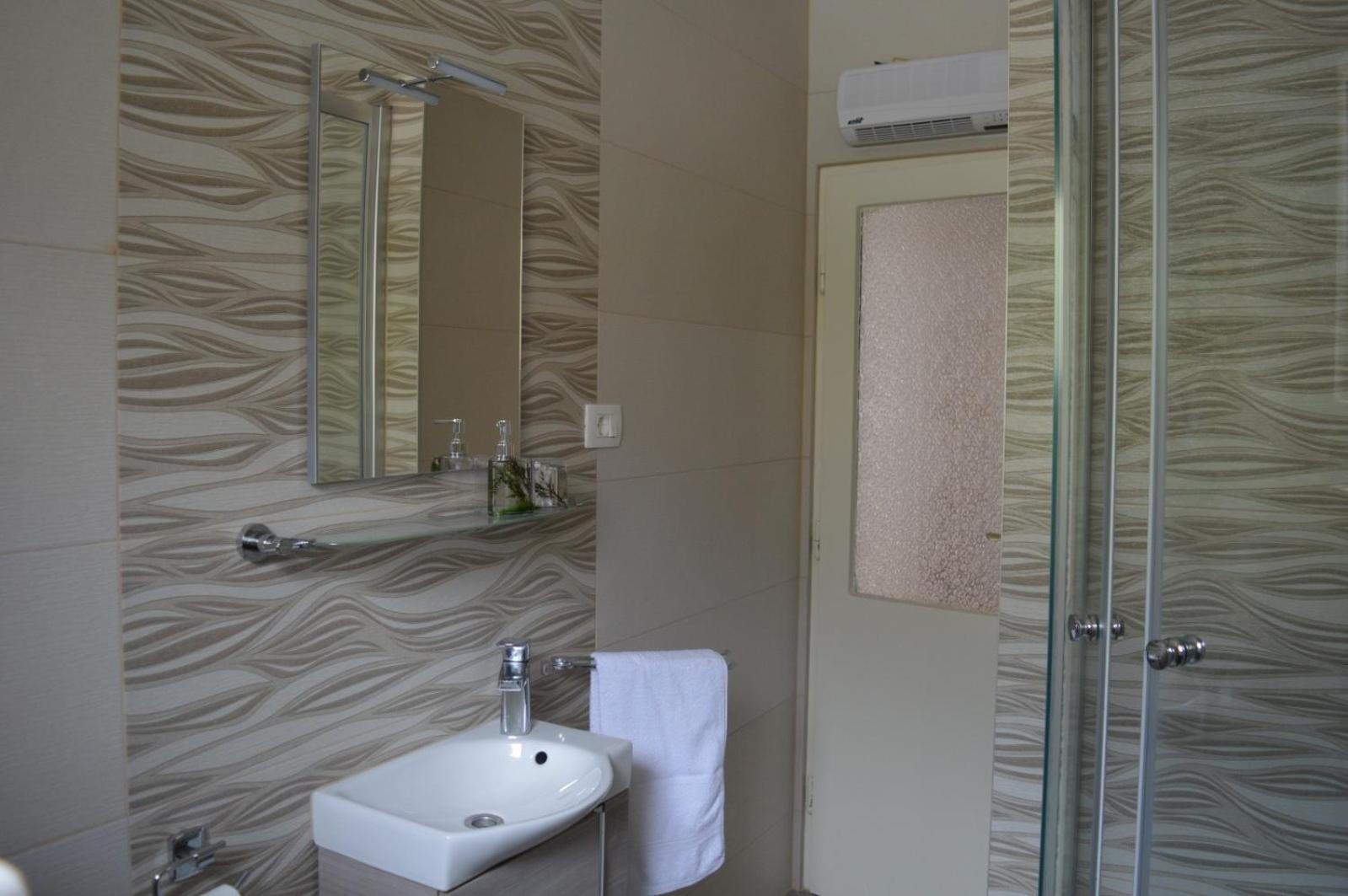 Apartman Dane view 5