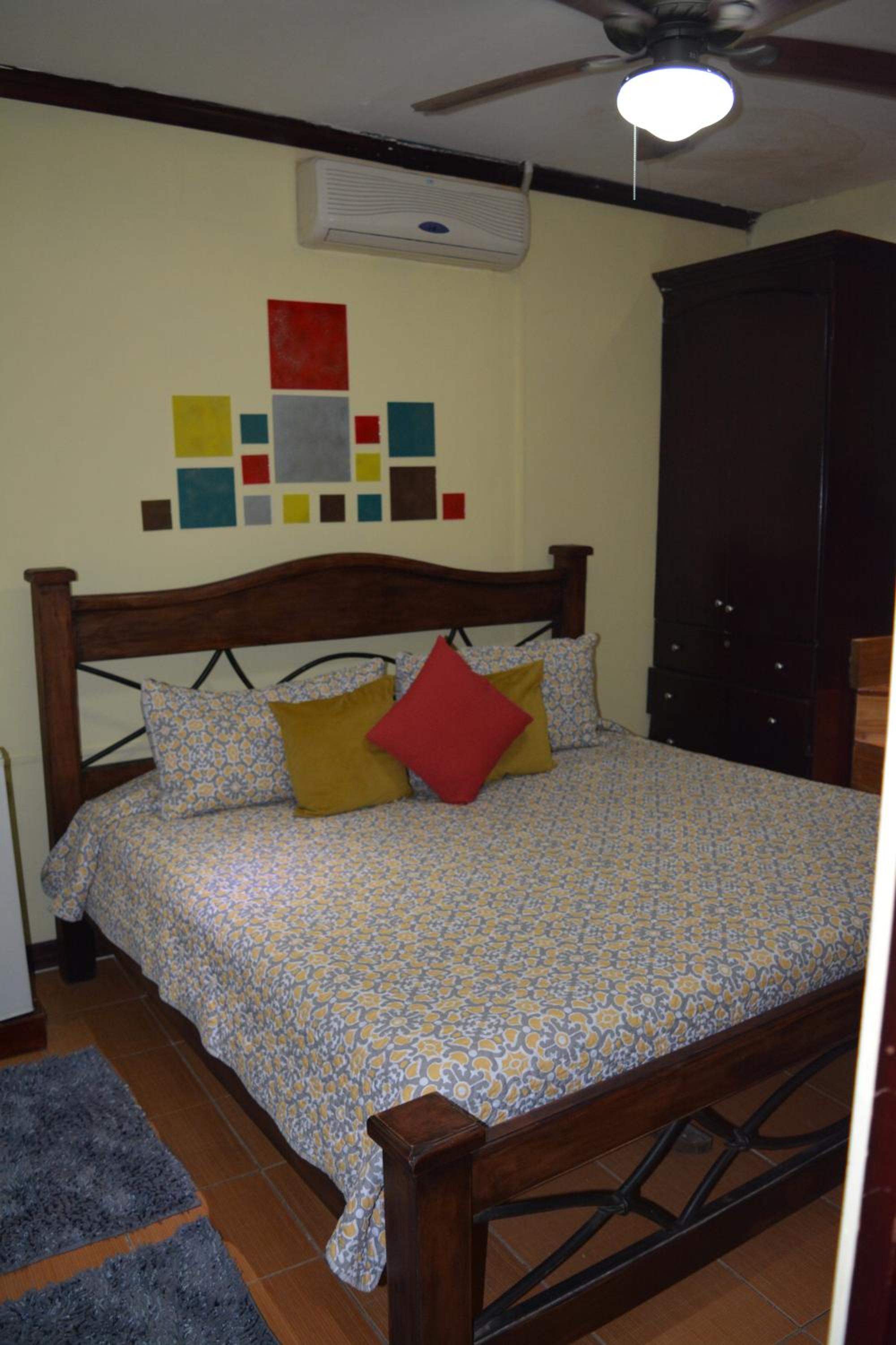 Hotel CR Lounge by Little Havana
