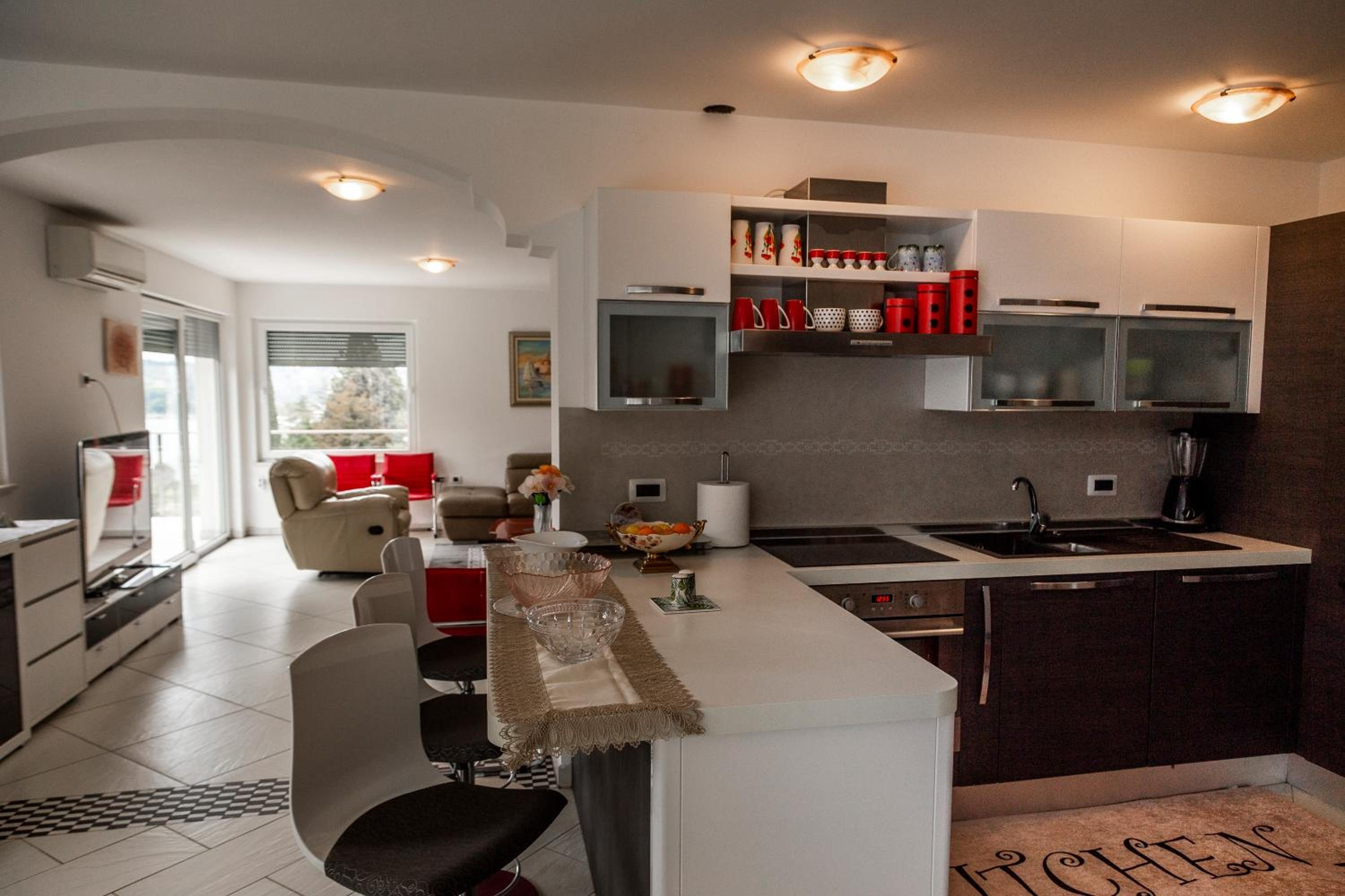 Heart of Strunjan Apartments AL