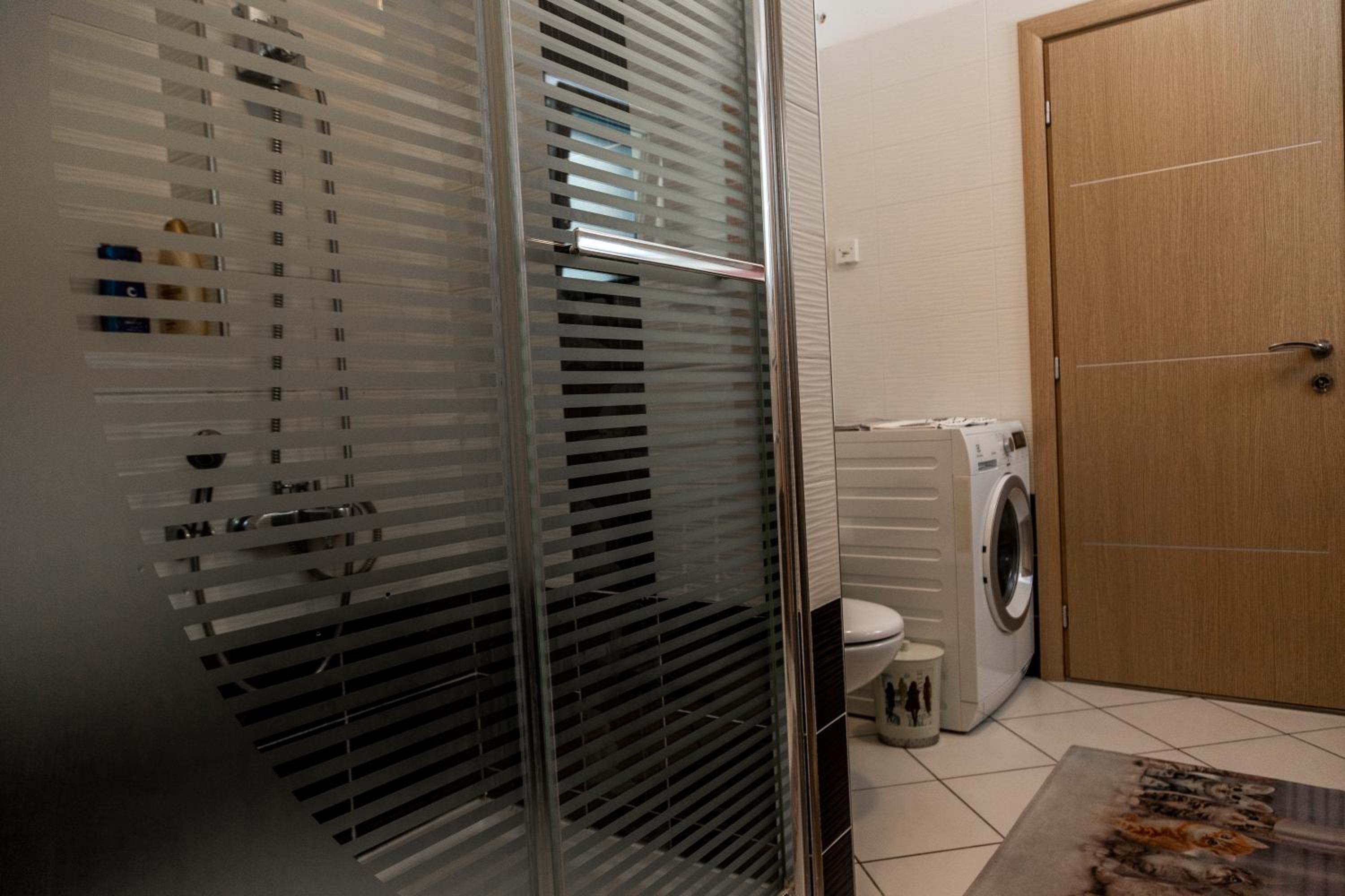 Heart of Strunjan Apartments AL
