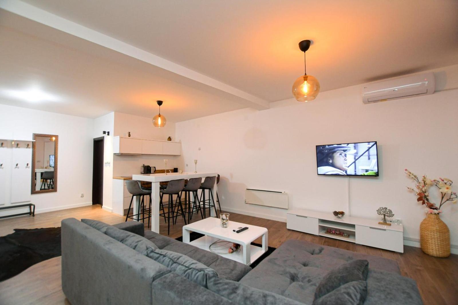 Central Apartments view 3