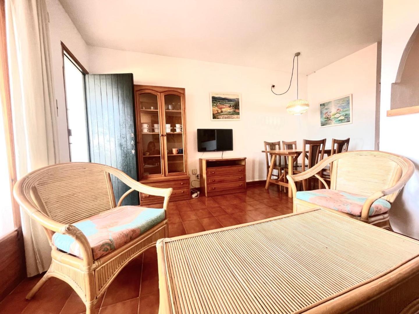 Apartment in Arenal Castell view 5