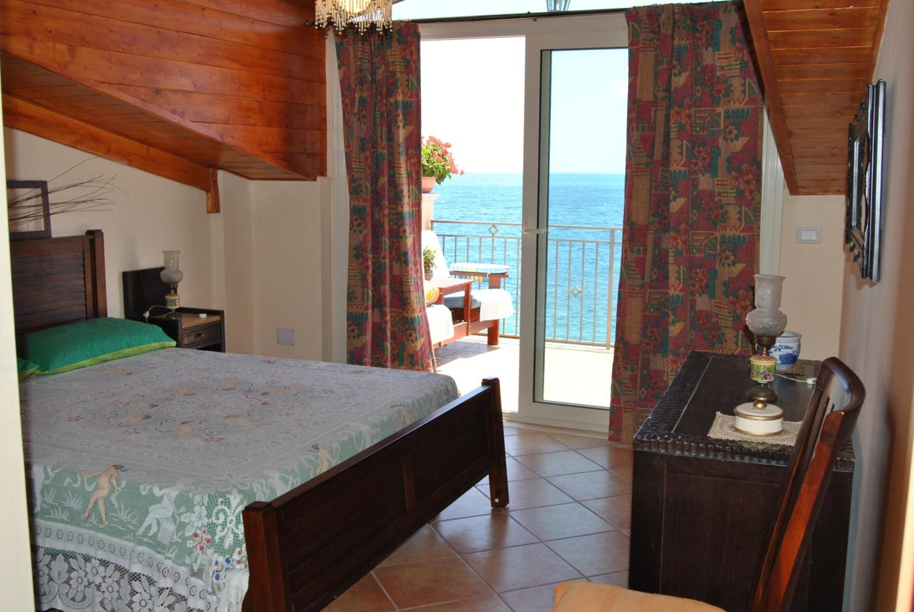 Fondaco Parrino Mare