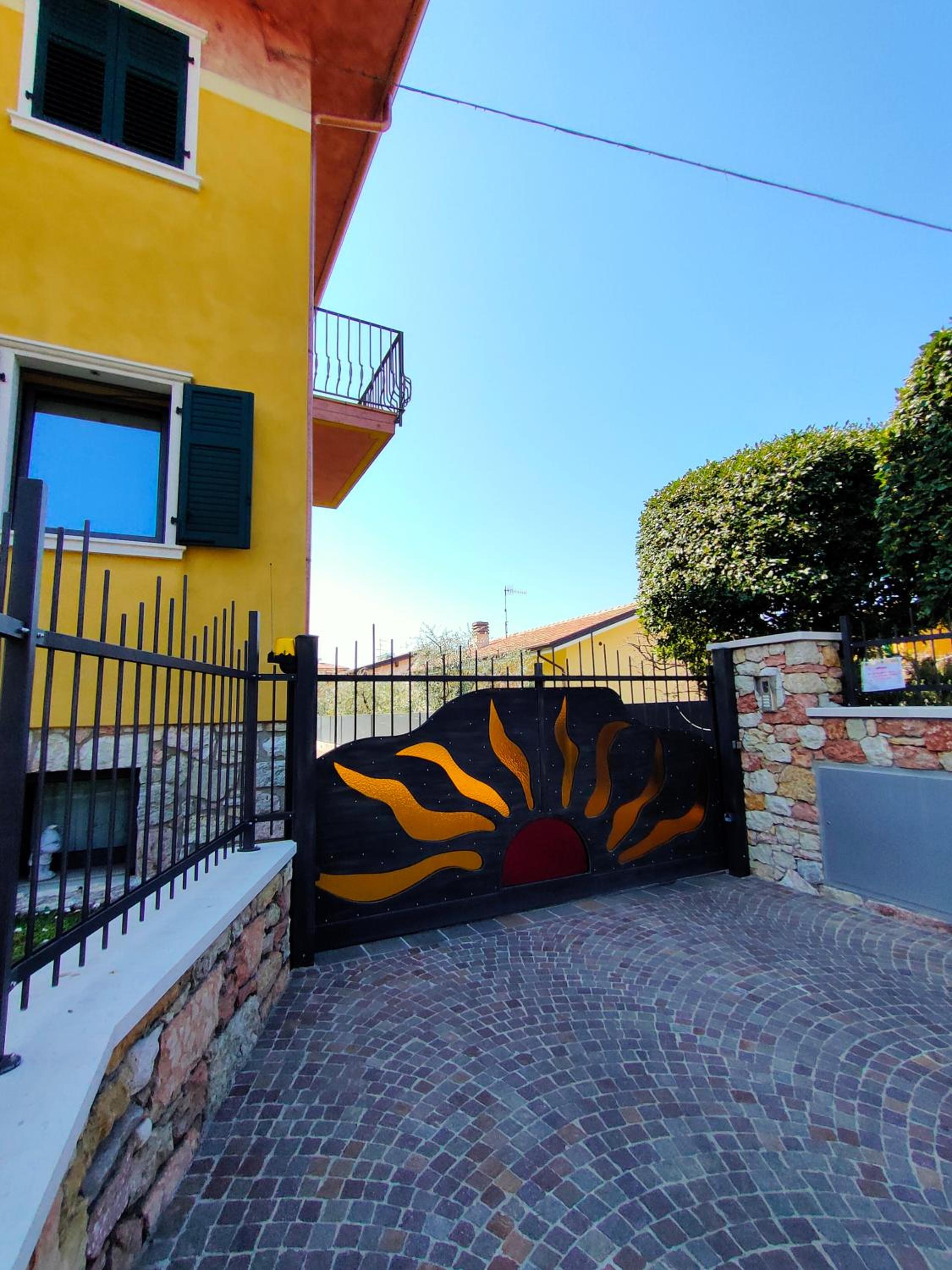 Garda Dreams Apartment view 2