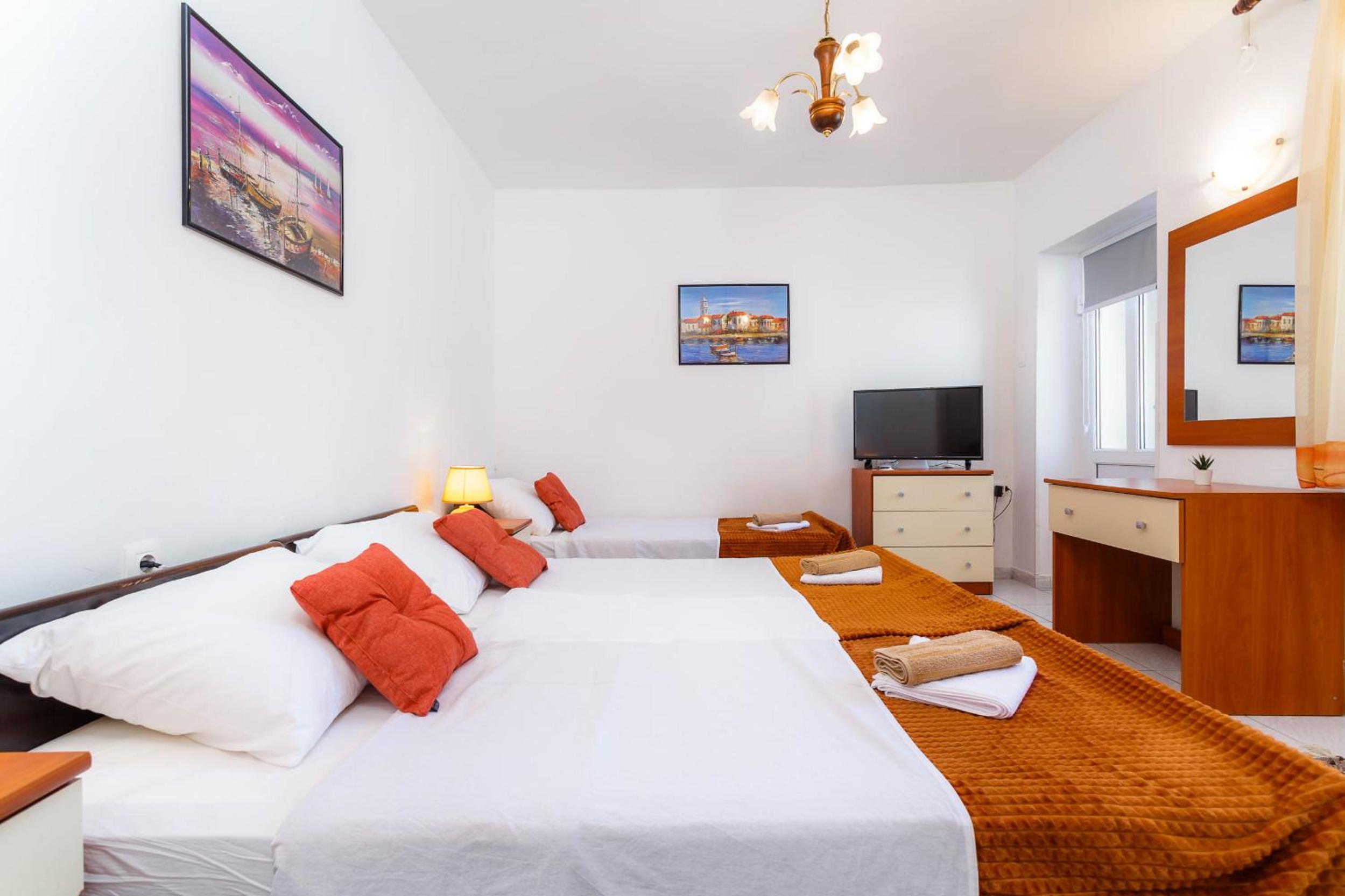 Apartment Mirela view 5