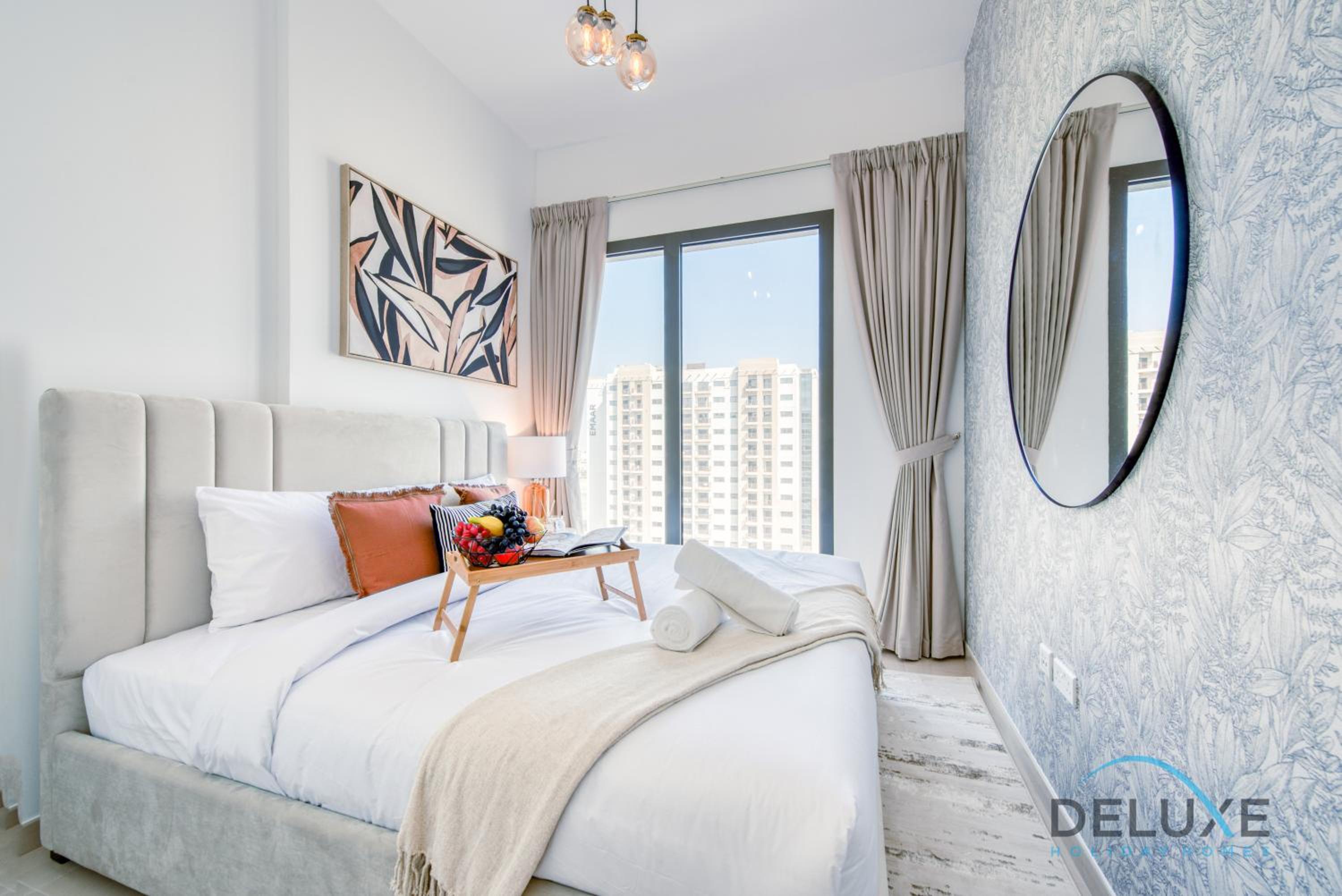 Chic 1BR in Town Square UNA Dubailand by Deluxe Holiday Homes