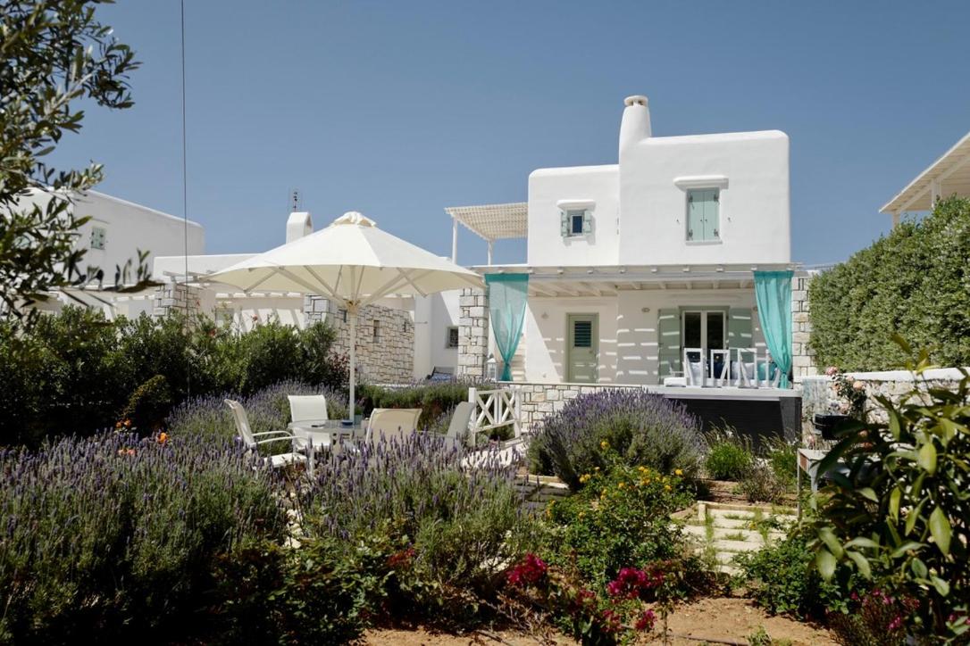 Villa Dinos