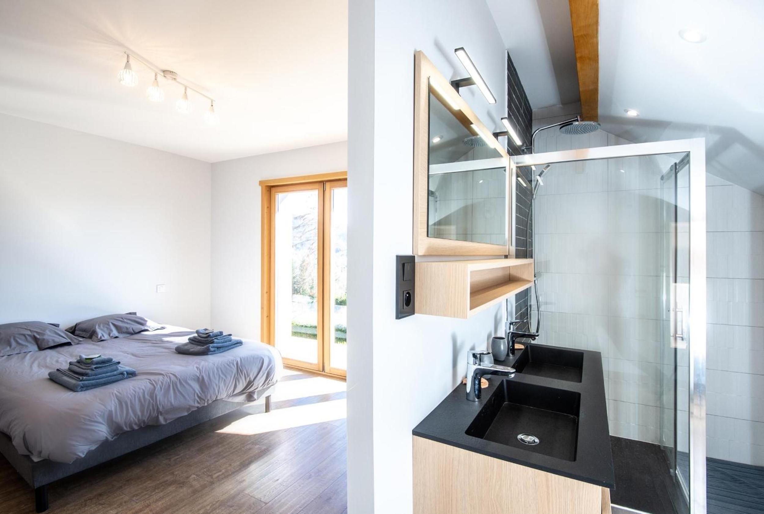 Moho Mountain Home