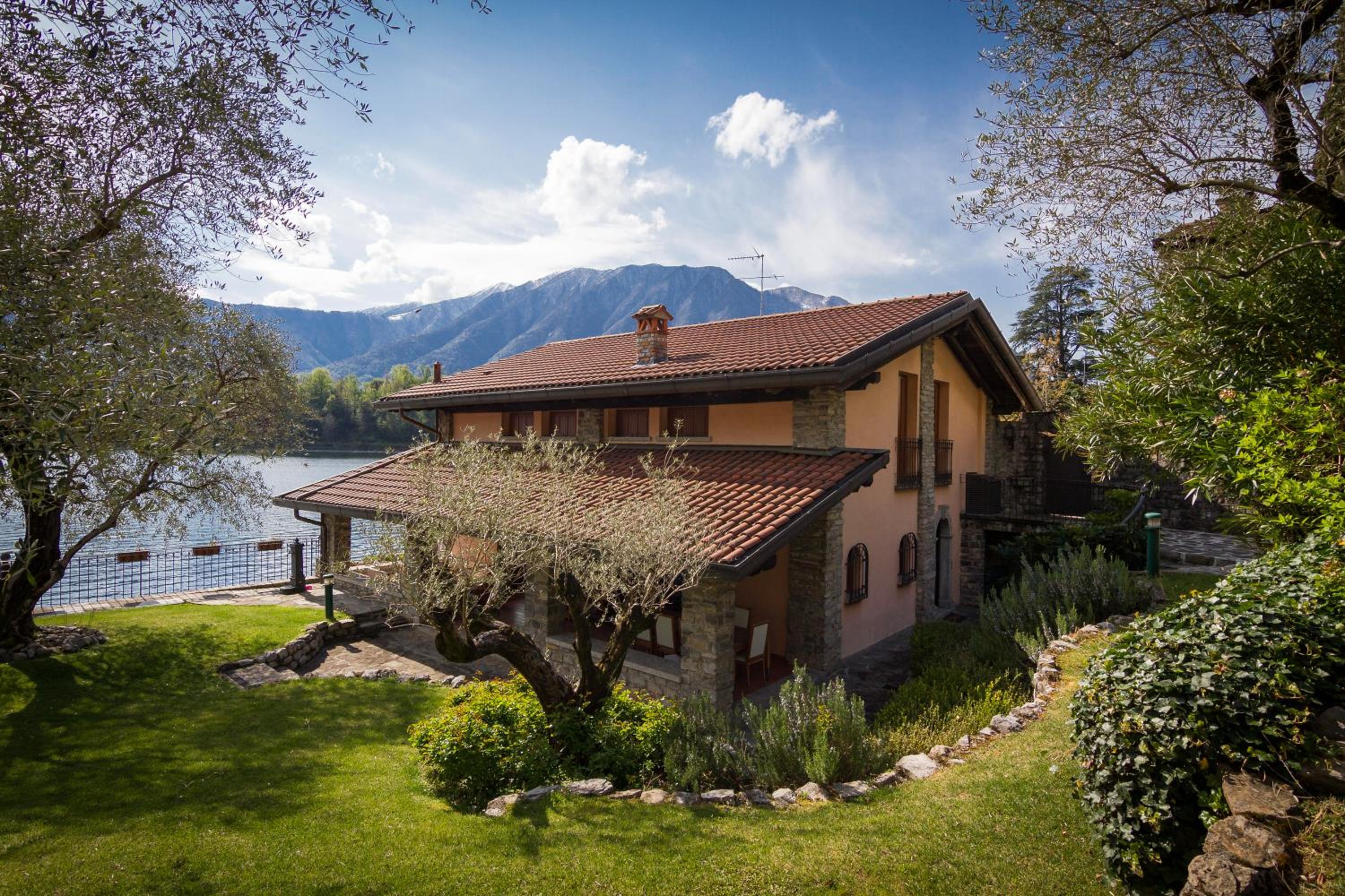 Villa Anna Enchanting view on Isola Comacina photo 2