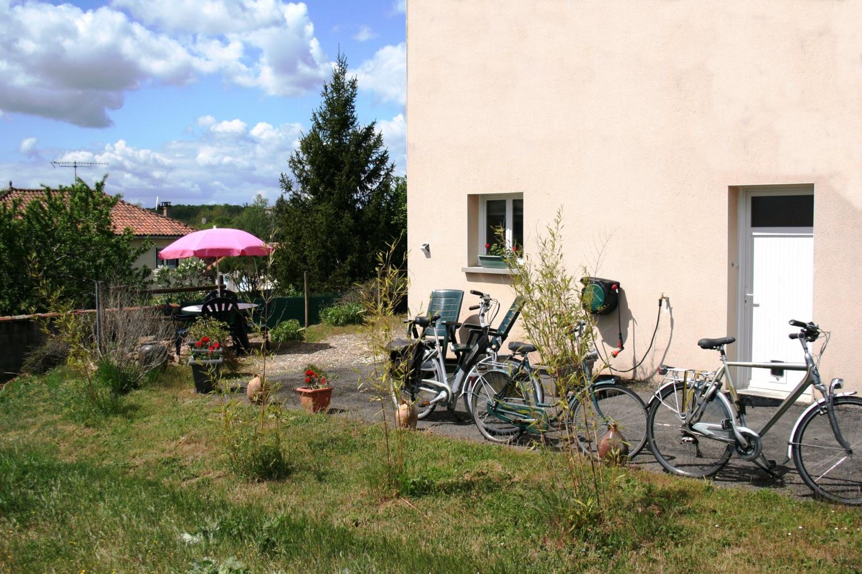 Photo 9