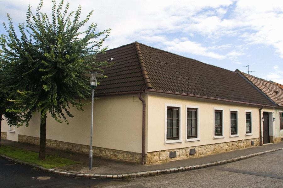 Photo 29