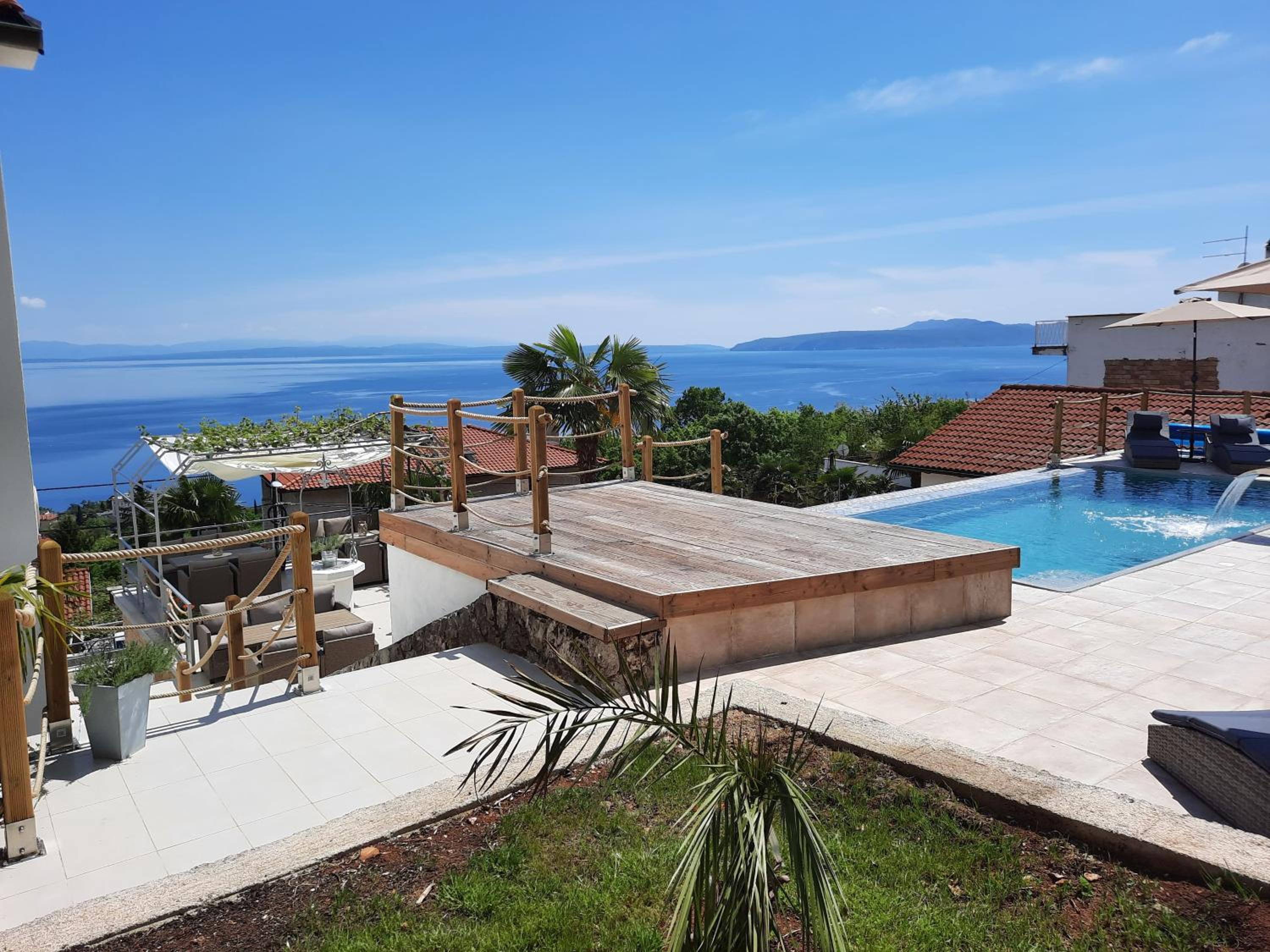 Hotel Lovransko Blago - Image 1