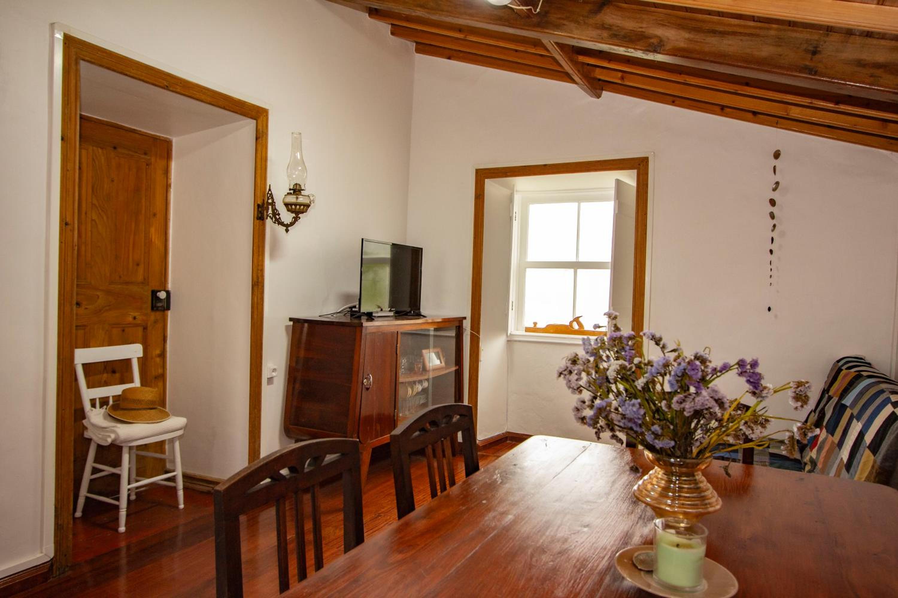 Graciosa Family House