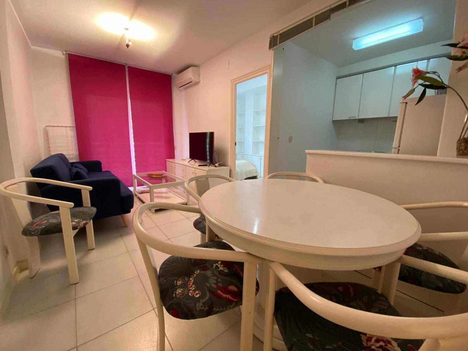 Nautic wifi Parking y a 150 metros de la playa view 4