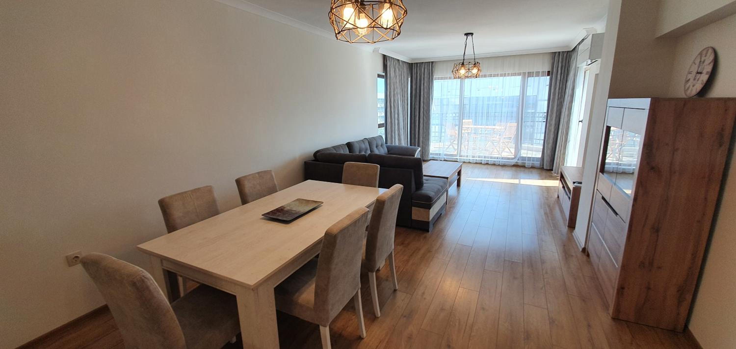 CENTRAL Lux Apartment view 4