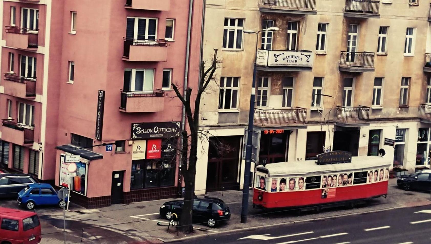 Central Place for You Pl. Bankowy