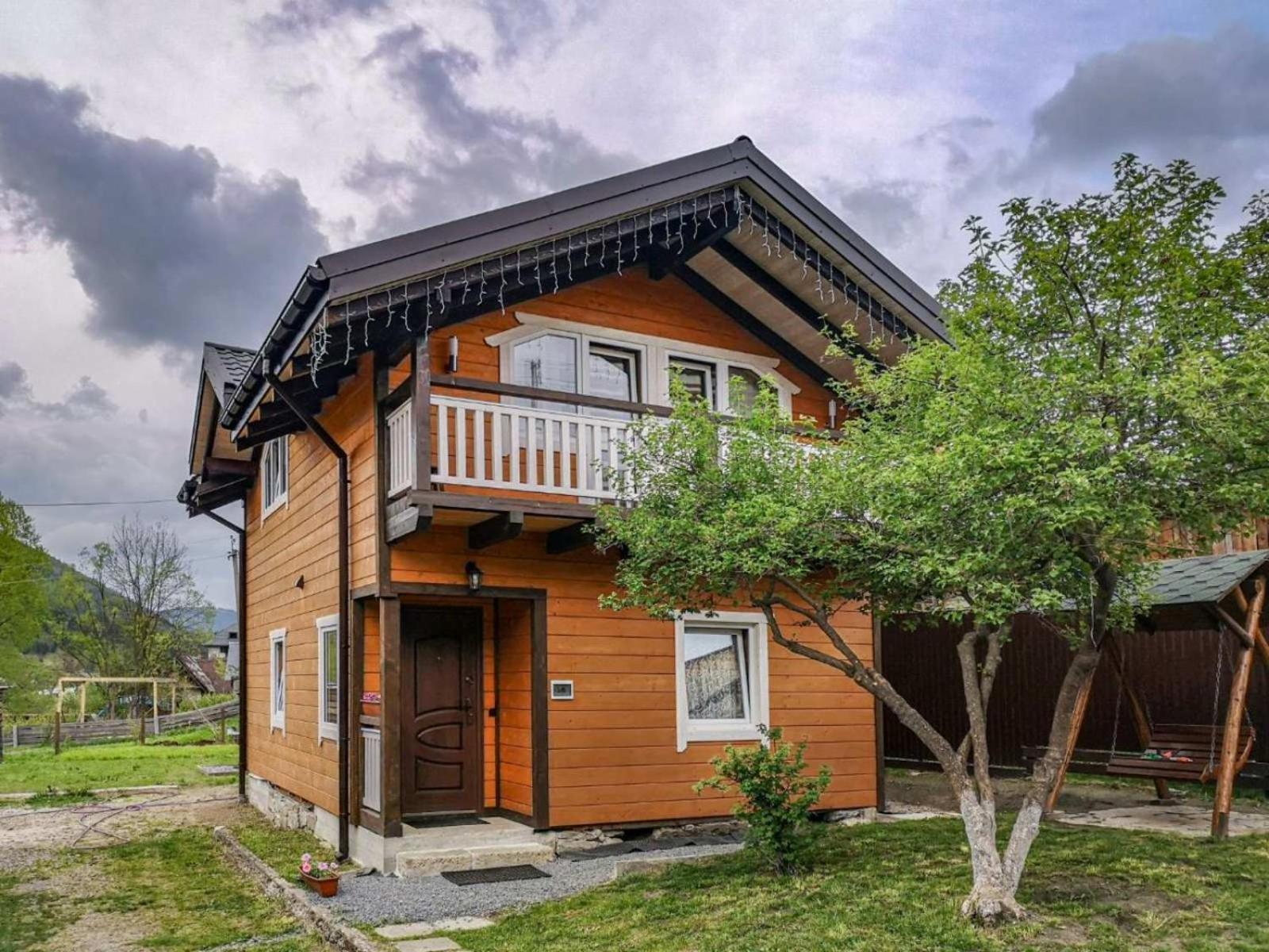 Cottage Skelya