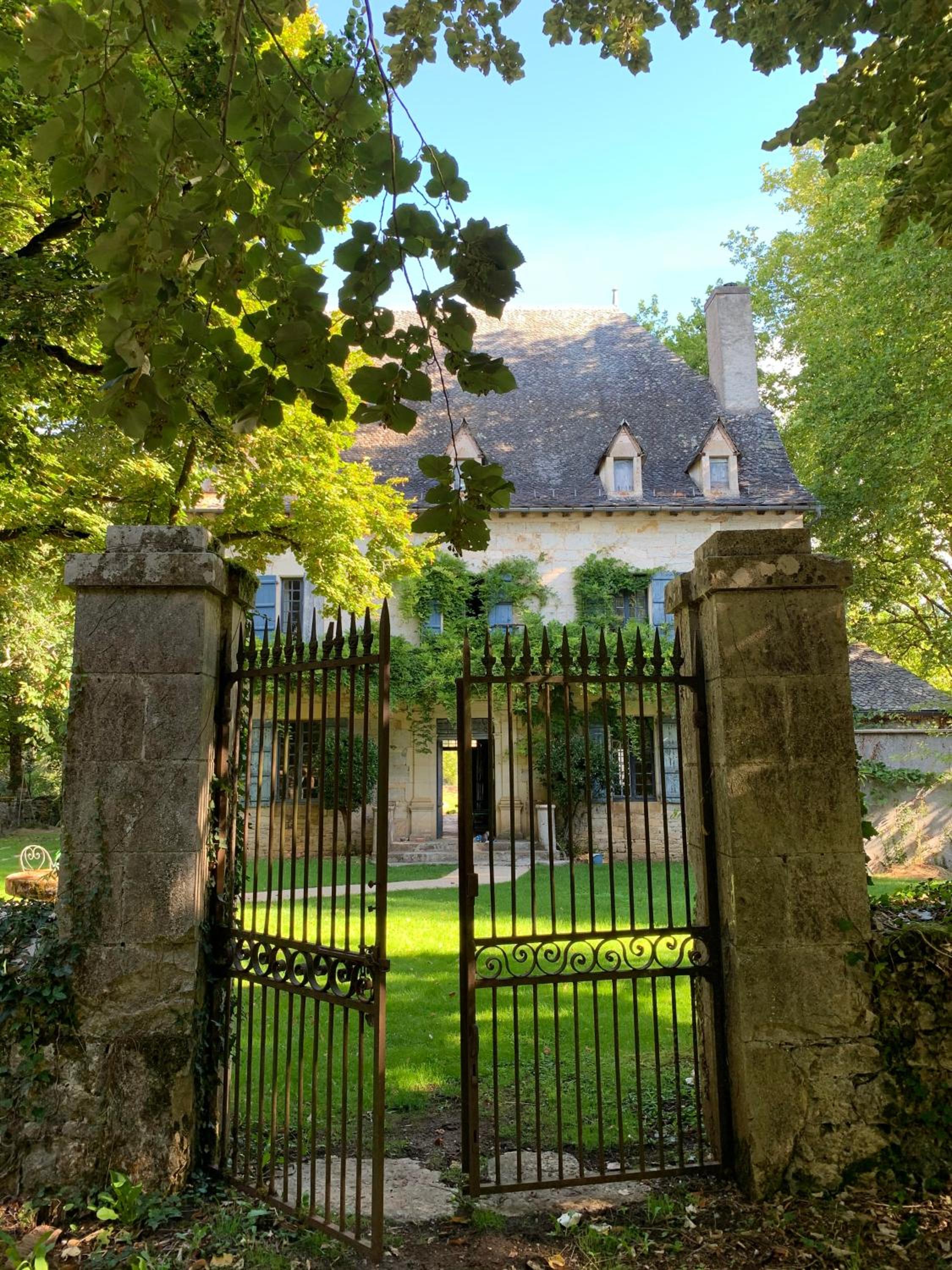 Chateau Mas de Pradie B&B Garden view room