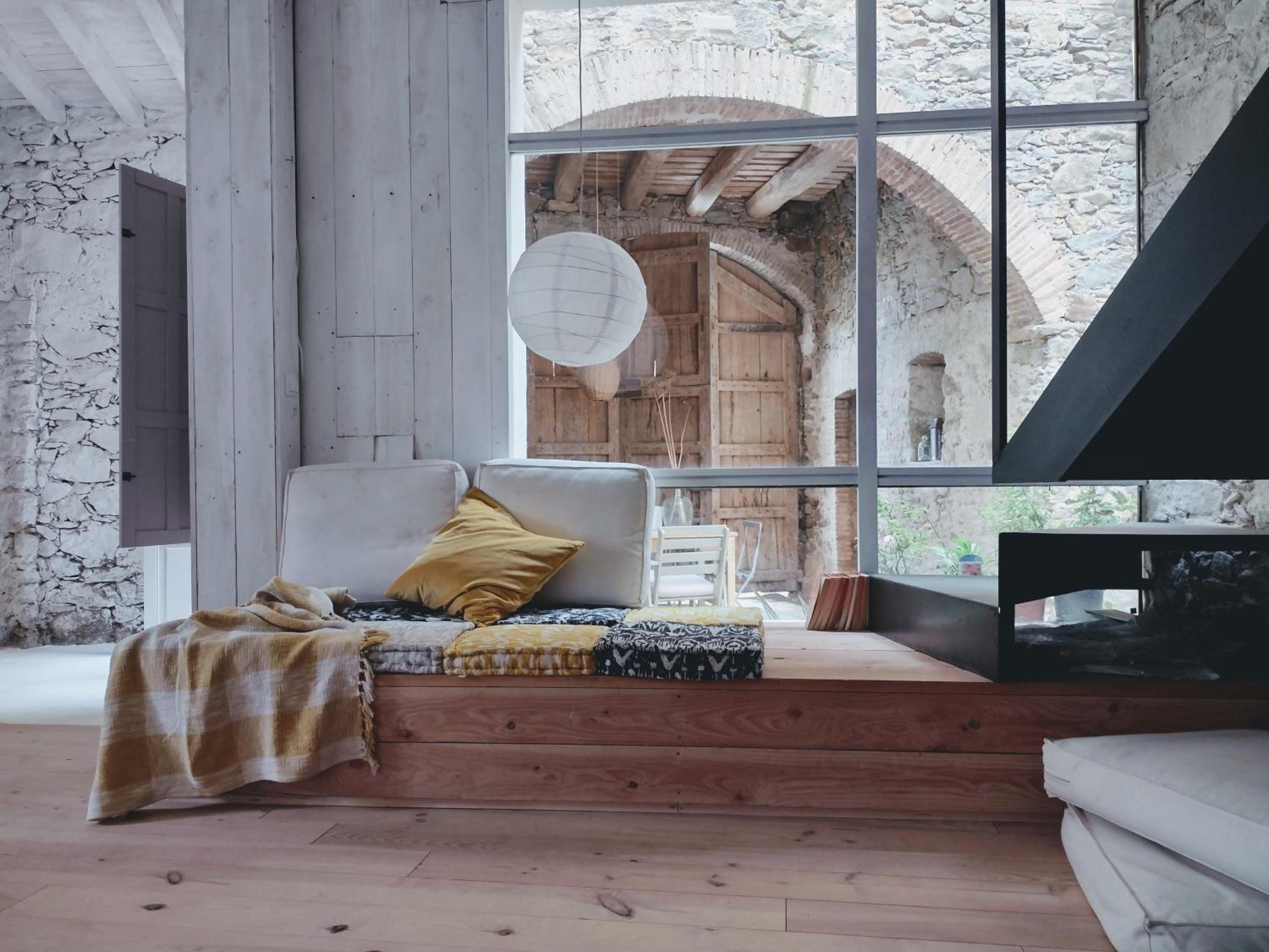 CAN TANDO Restored catalan old barn to enjoy peaceful rural simplicity photo 4