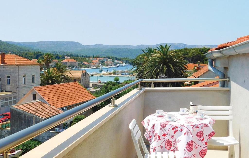 Apartman Tudor view 4